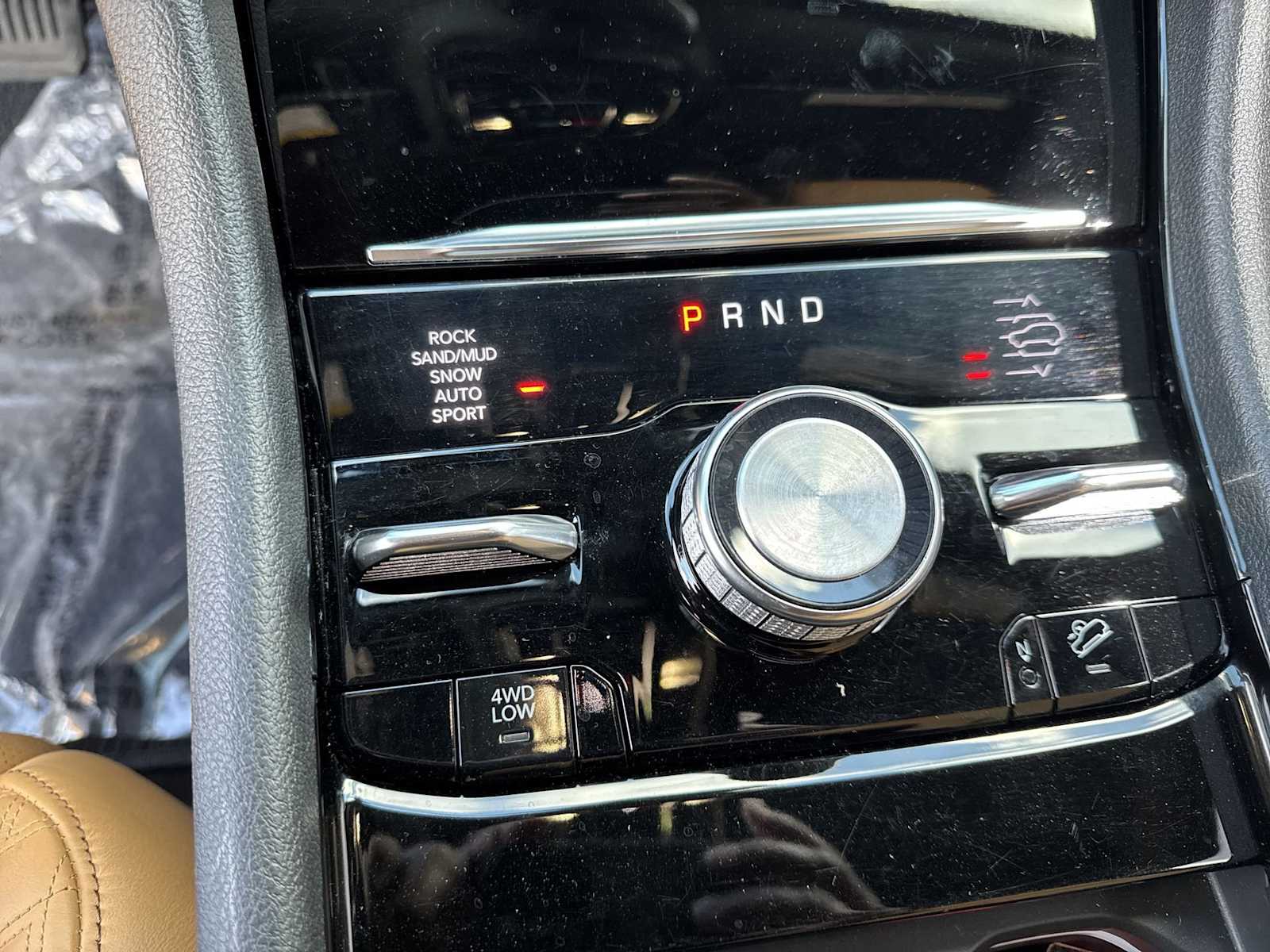 Thumbnail: 2022 Jeep Grand Cherokee - 33