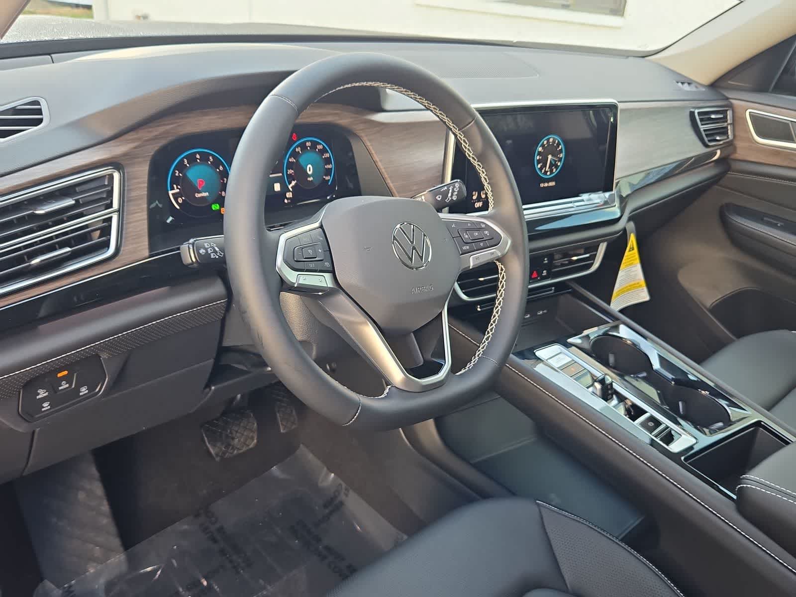 Thumbnail: 2026 Volkswagen Atlas - 10