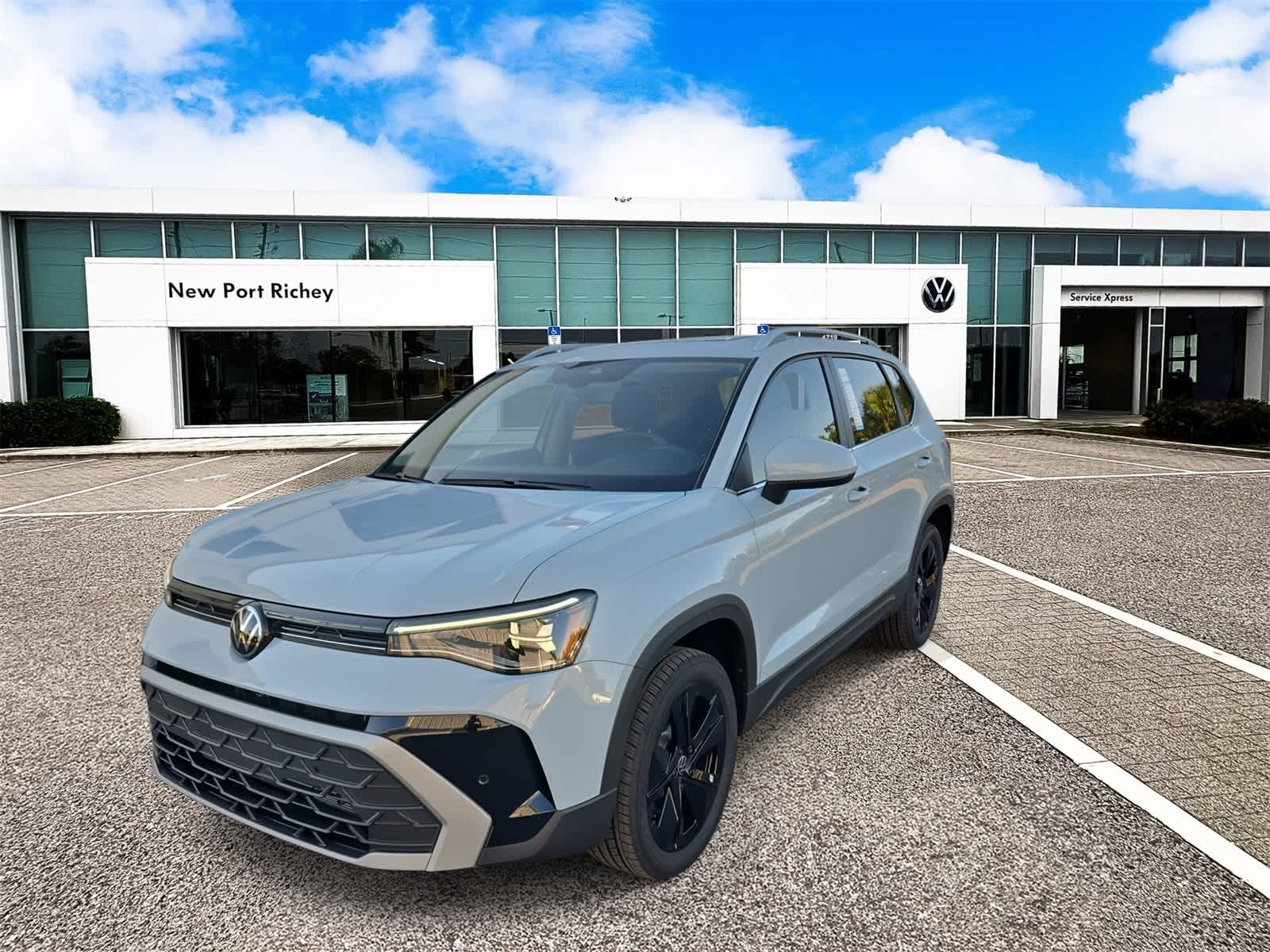 Thumbnail: 2025 Volkswagen Taos - 4