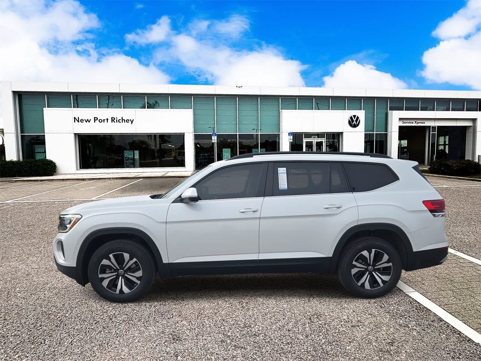 Thumbnail: 2026 Volkswagen Atlas - 5