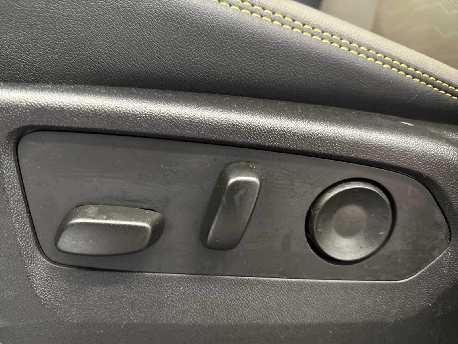 Thumbnail: 2025 Chevrolet Colorado - 17