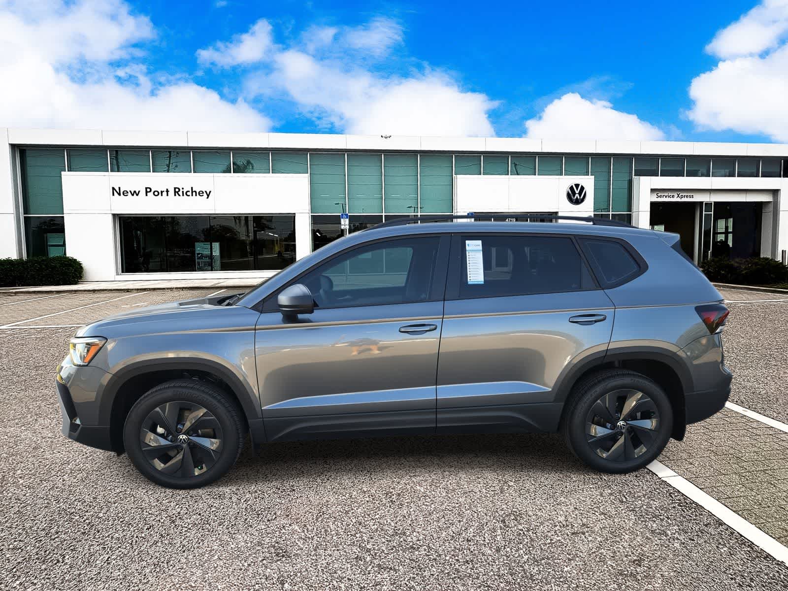 Thumbnail: 2025 Volkswagen Taos - 5