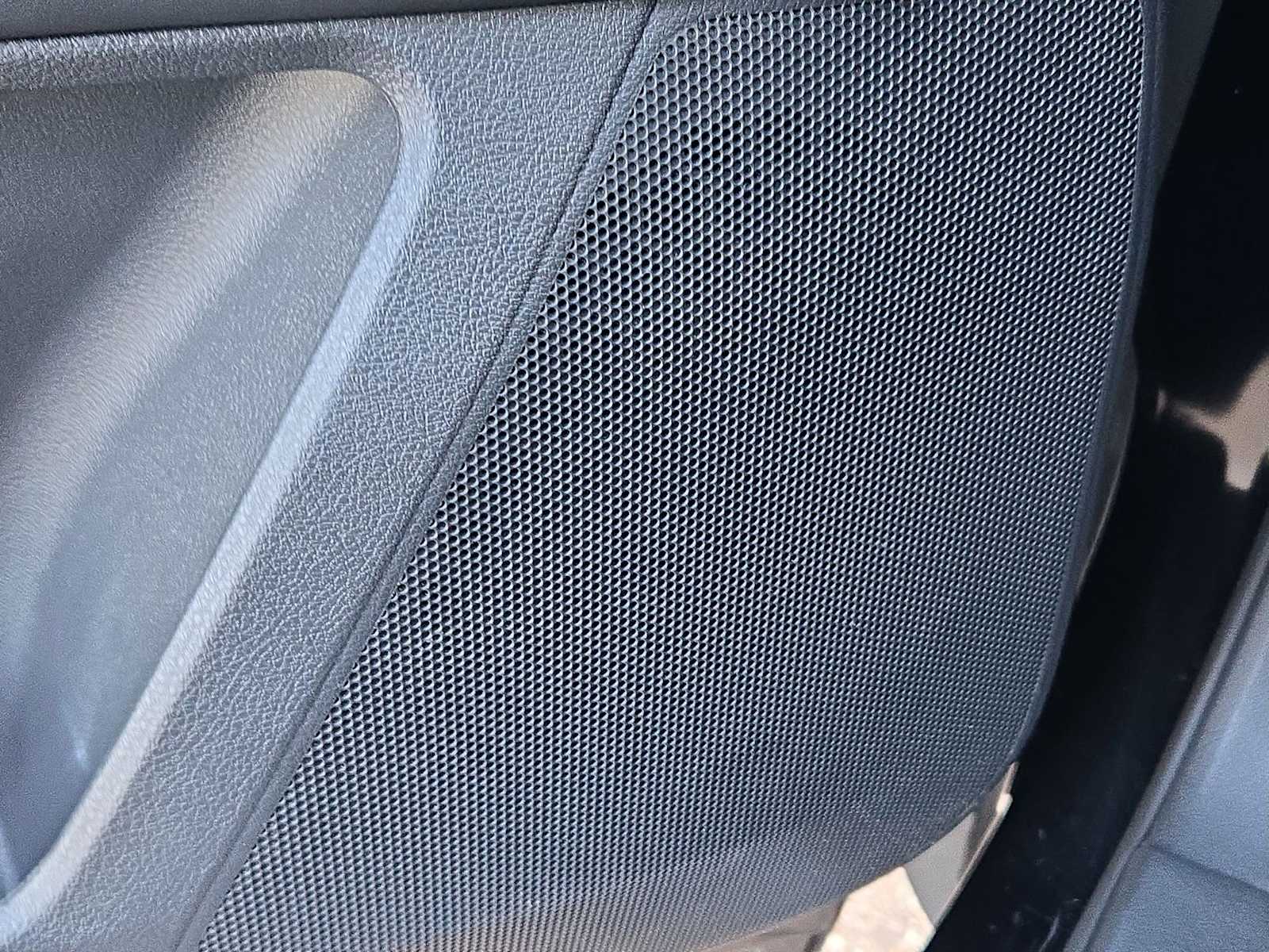 Thumbnail: 2024 INFINITI QX60 - 30