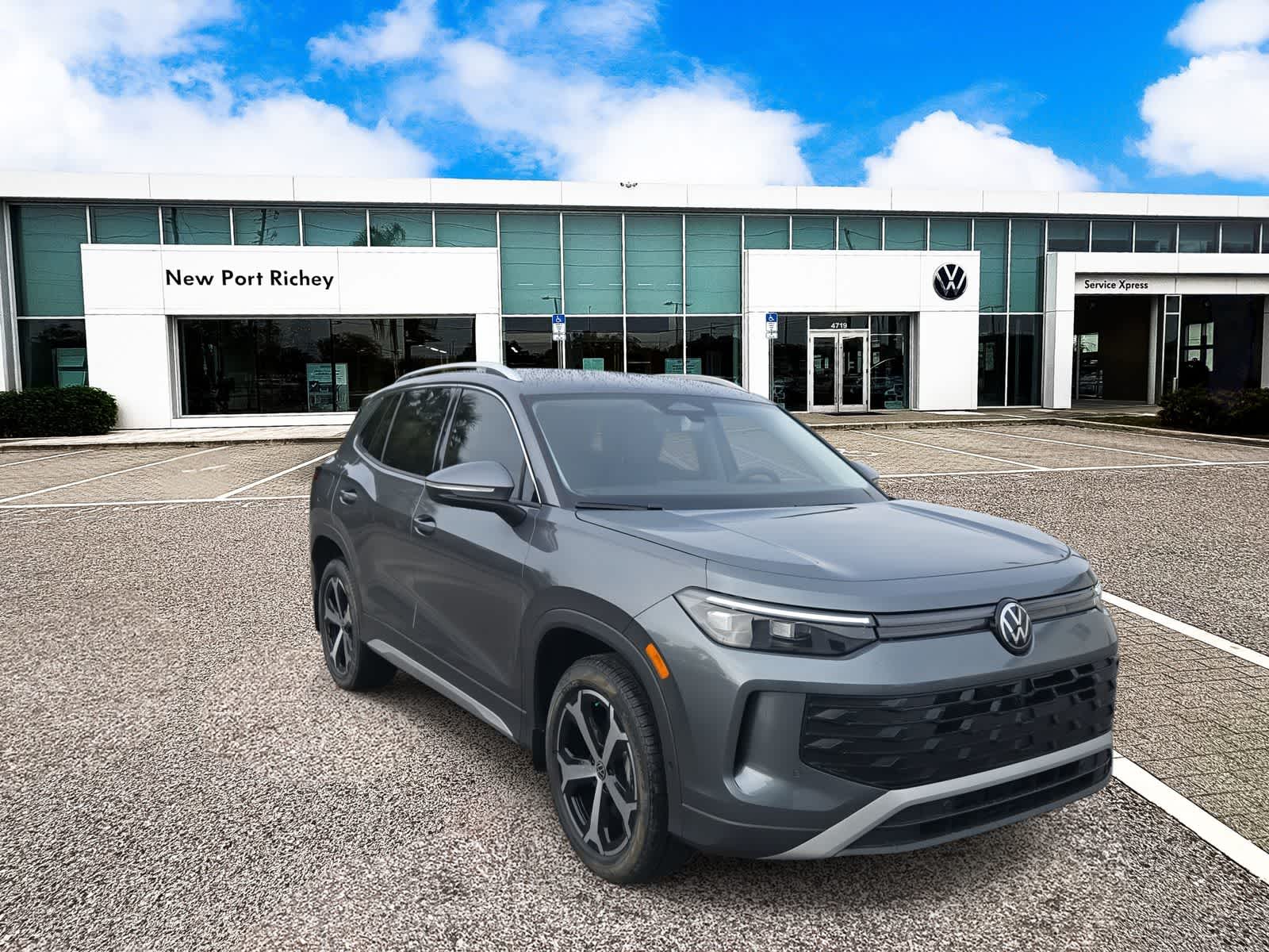 Thumbnail: 2026 Volkswagen Tiguan - 2