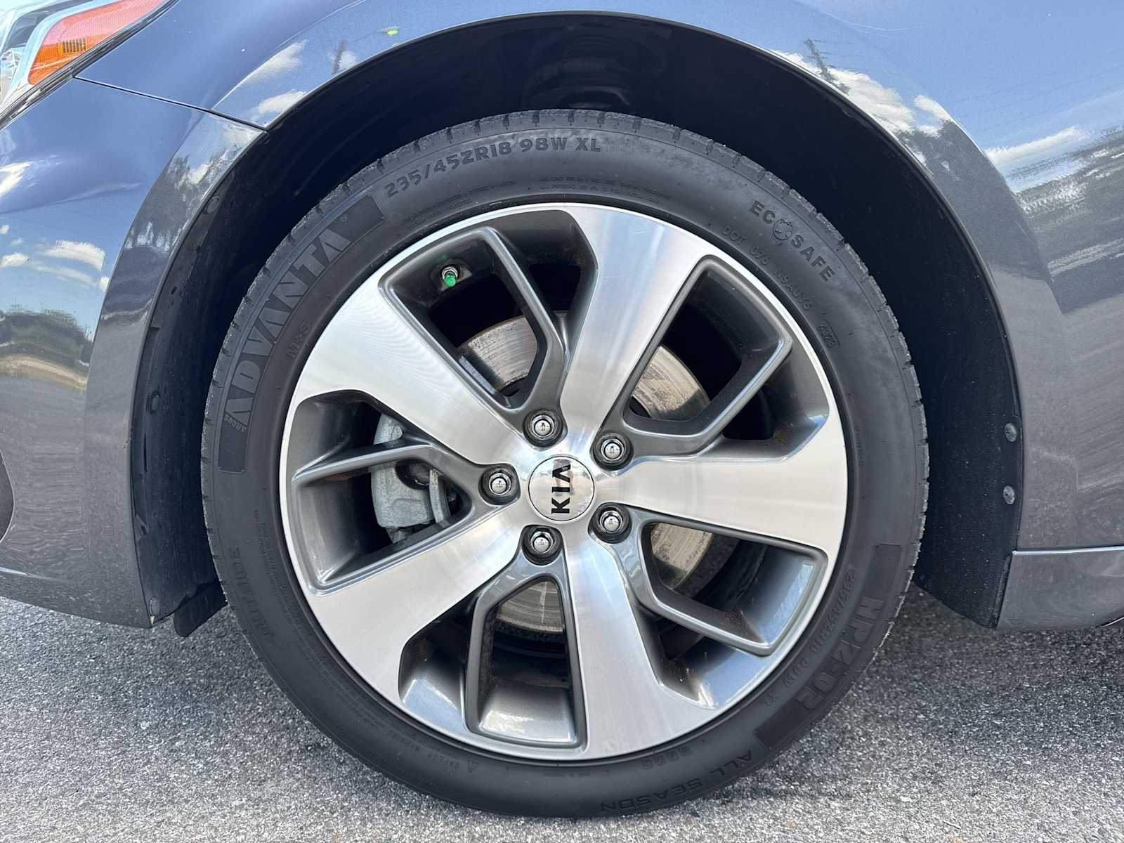 Thumbnail: 2019 Kia Optima - 13