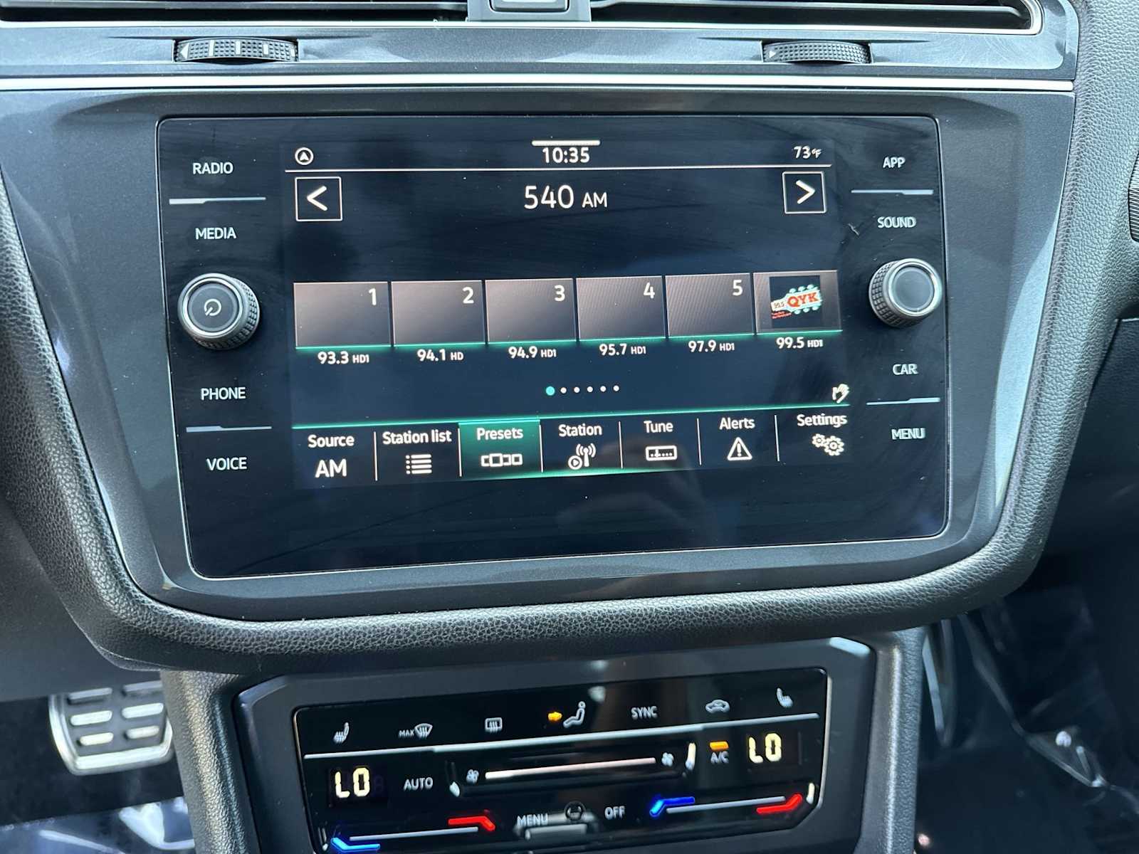 Thumbnail: 2023 Volkswagen Tiguan - 33