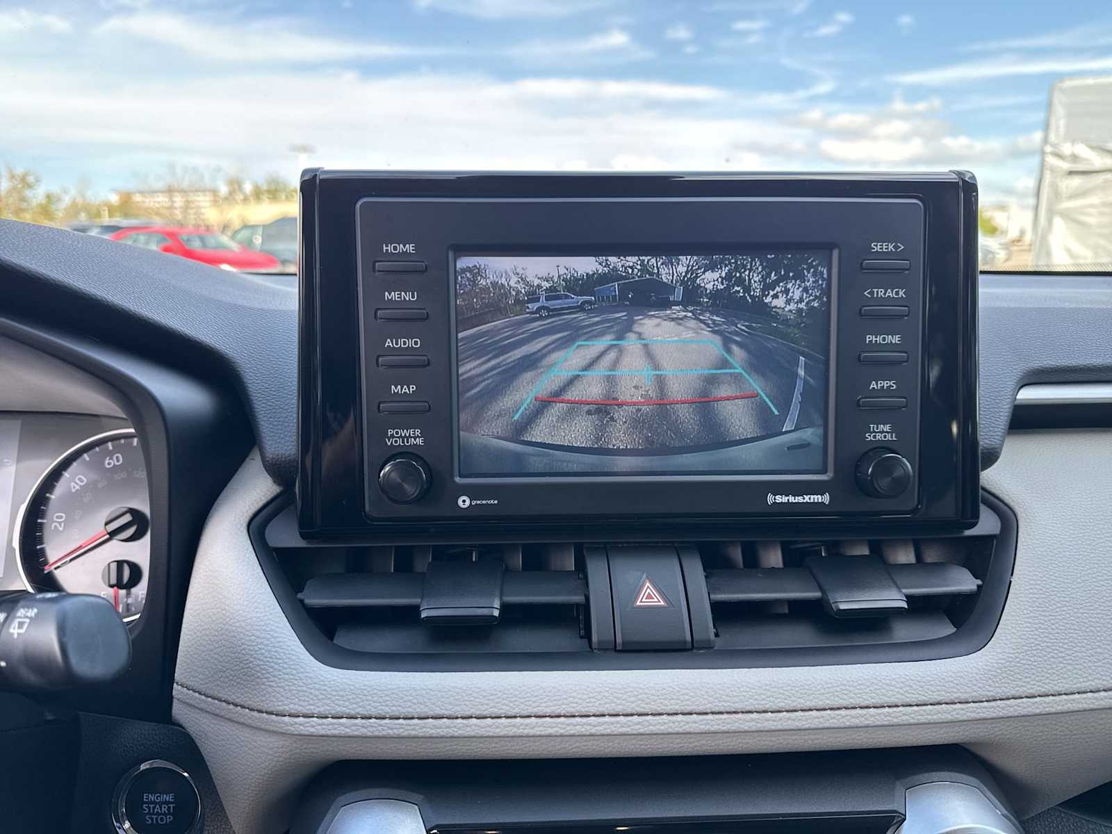 Thumbnail: 2022 Toyota RAV4 - 27