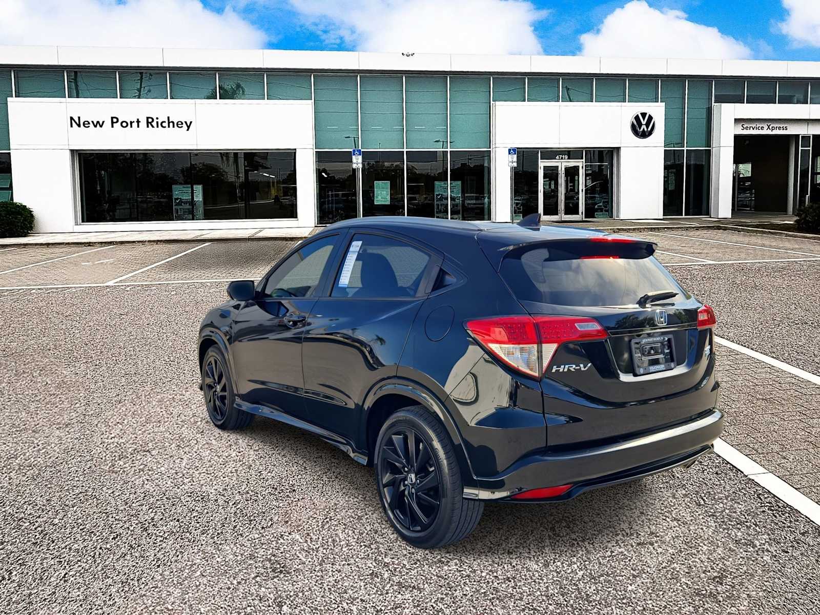 Thumbnail: 2022 Honda HR-V - 6