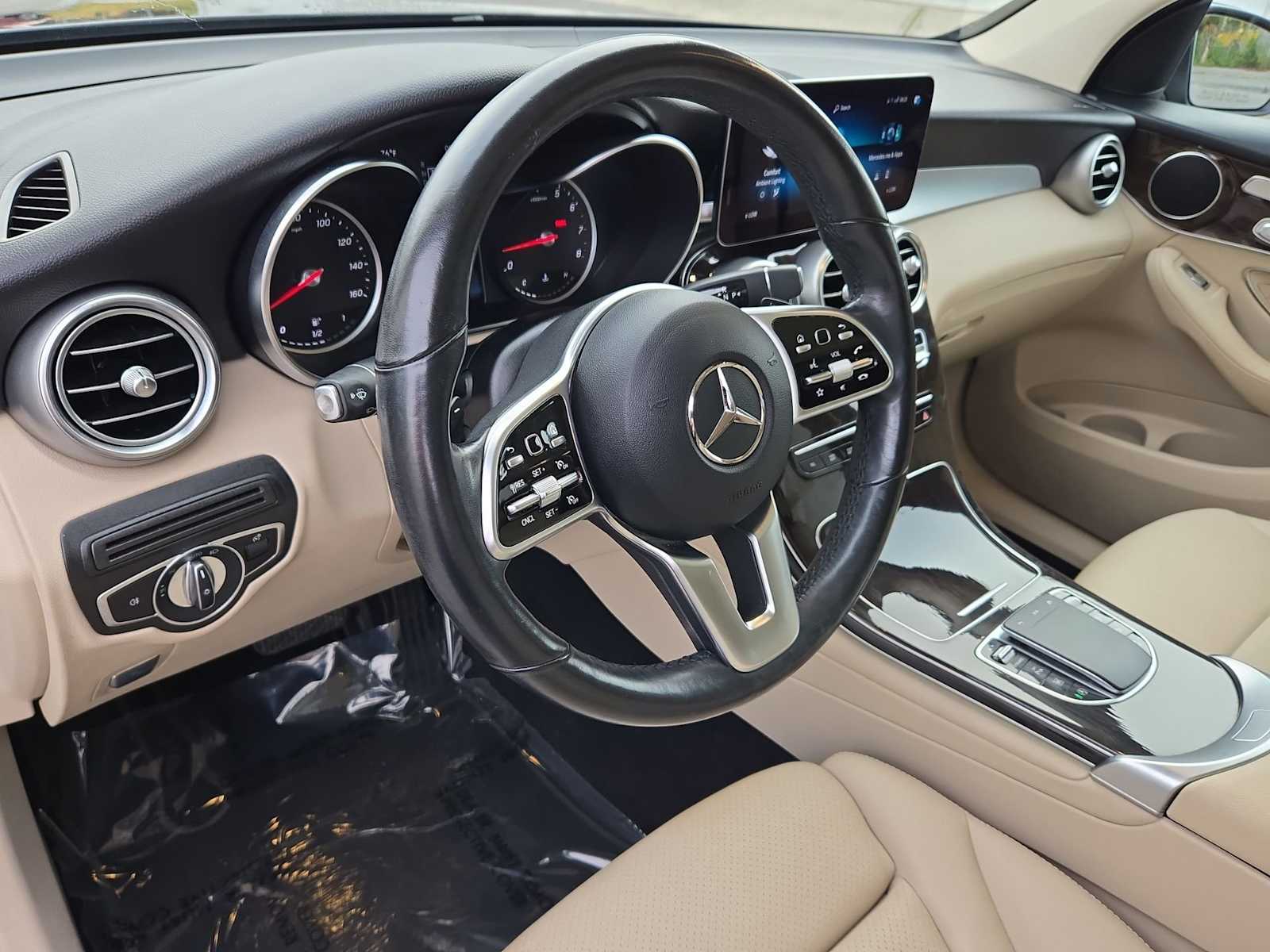 Thumbnail: 2022 Mercedes-Benz GLC - 10