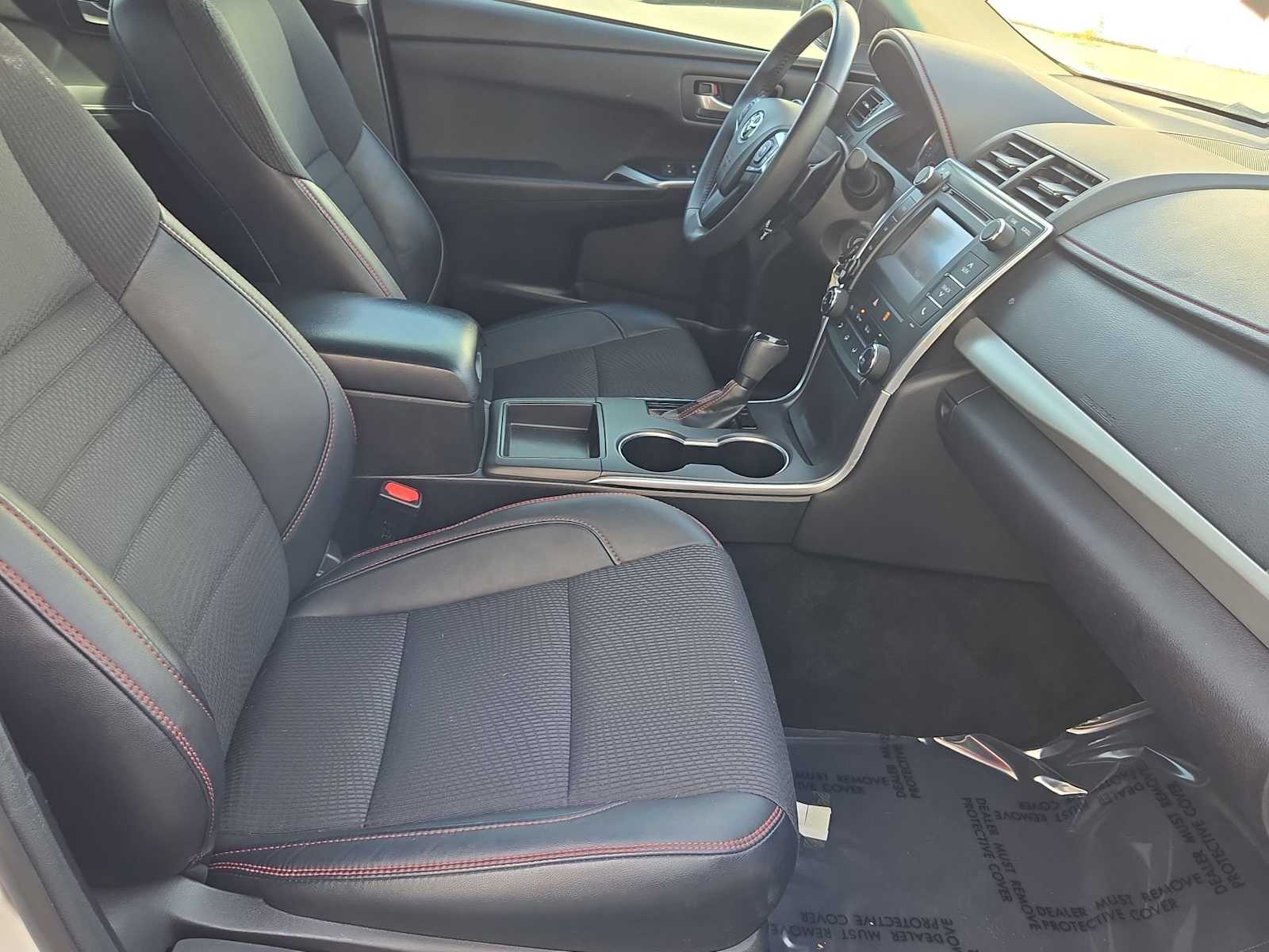 Thumbnail: 2017 Toyota Camry - 20