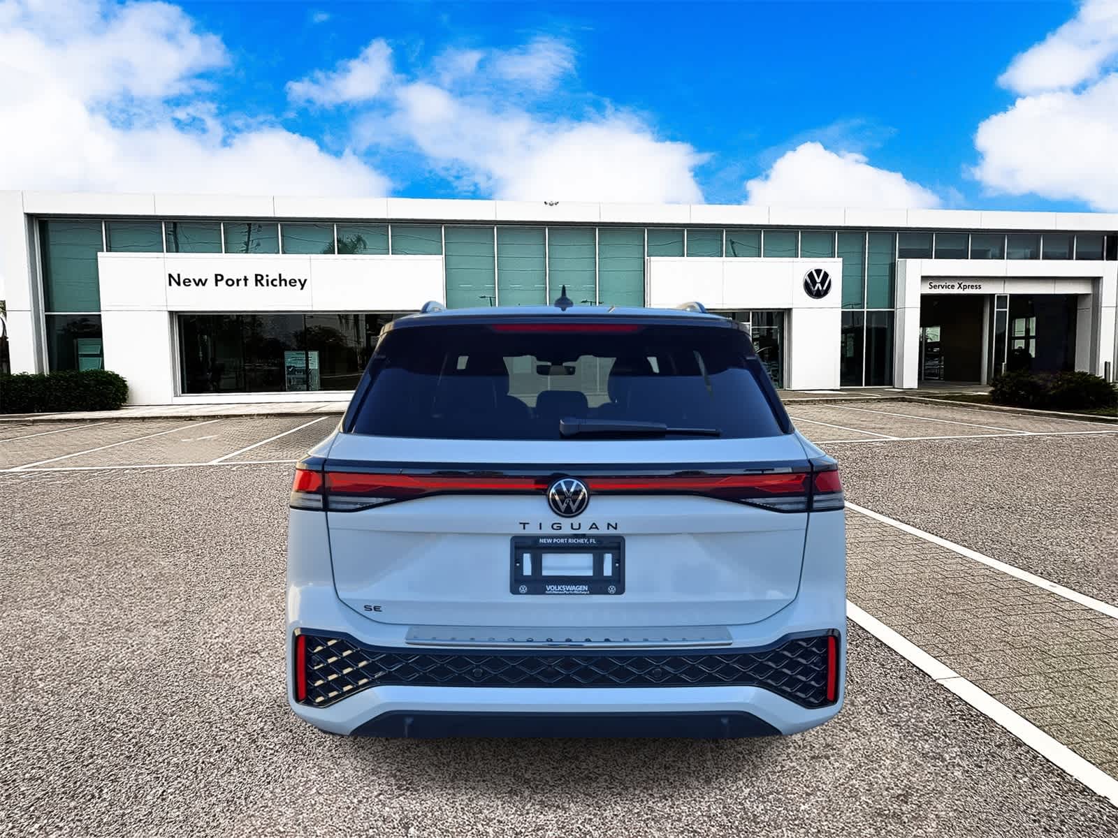 Thumbnail: 2026 Volkswagen Tiguan - 7