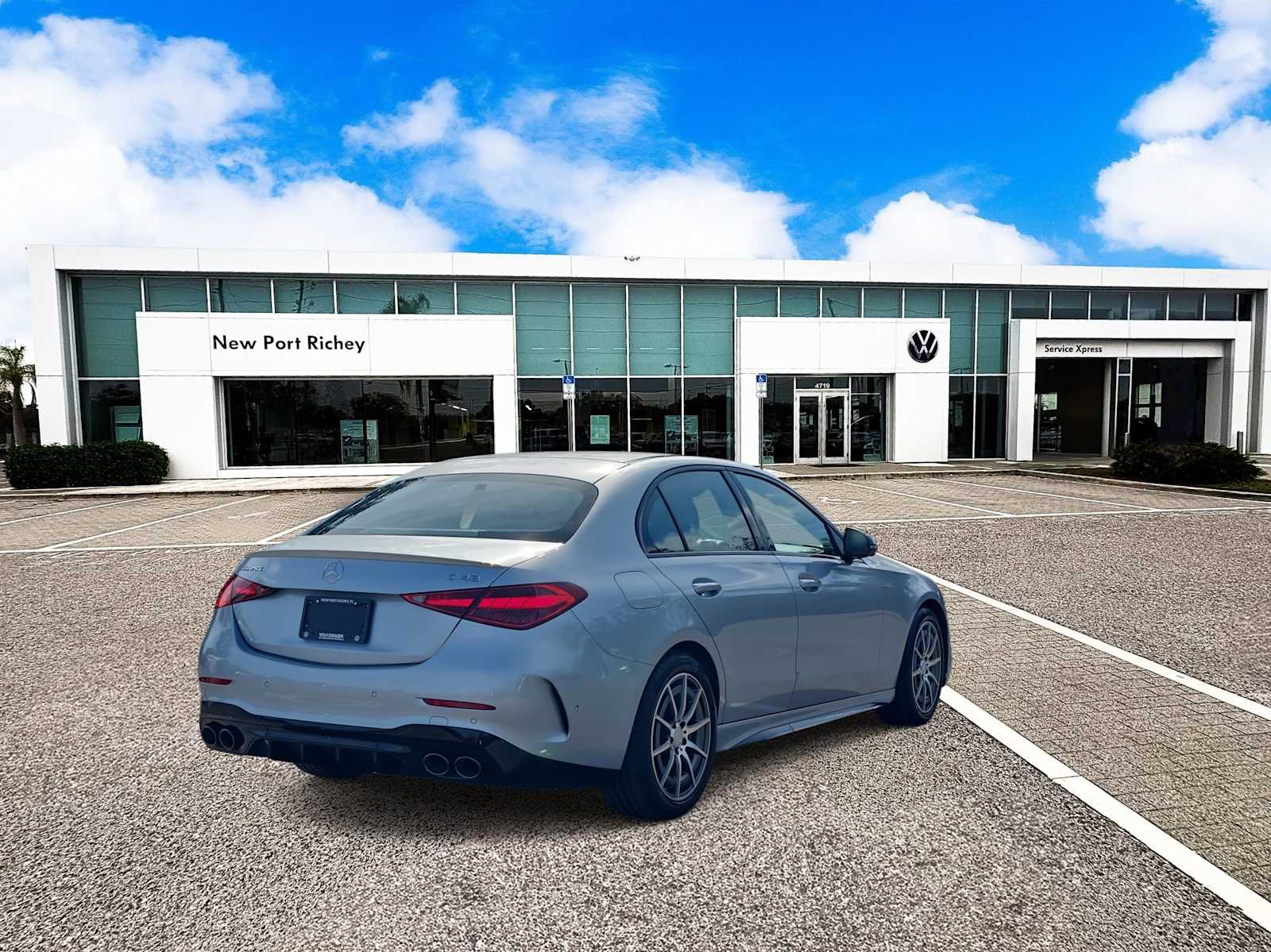 Thumbnail: 2024 Mercedes-Benz C-Class - 8