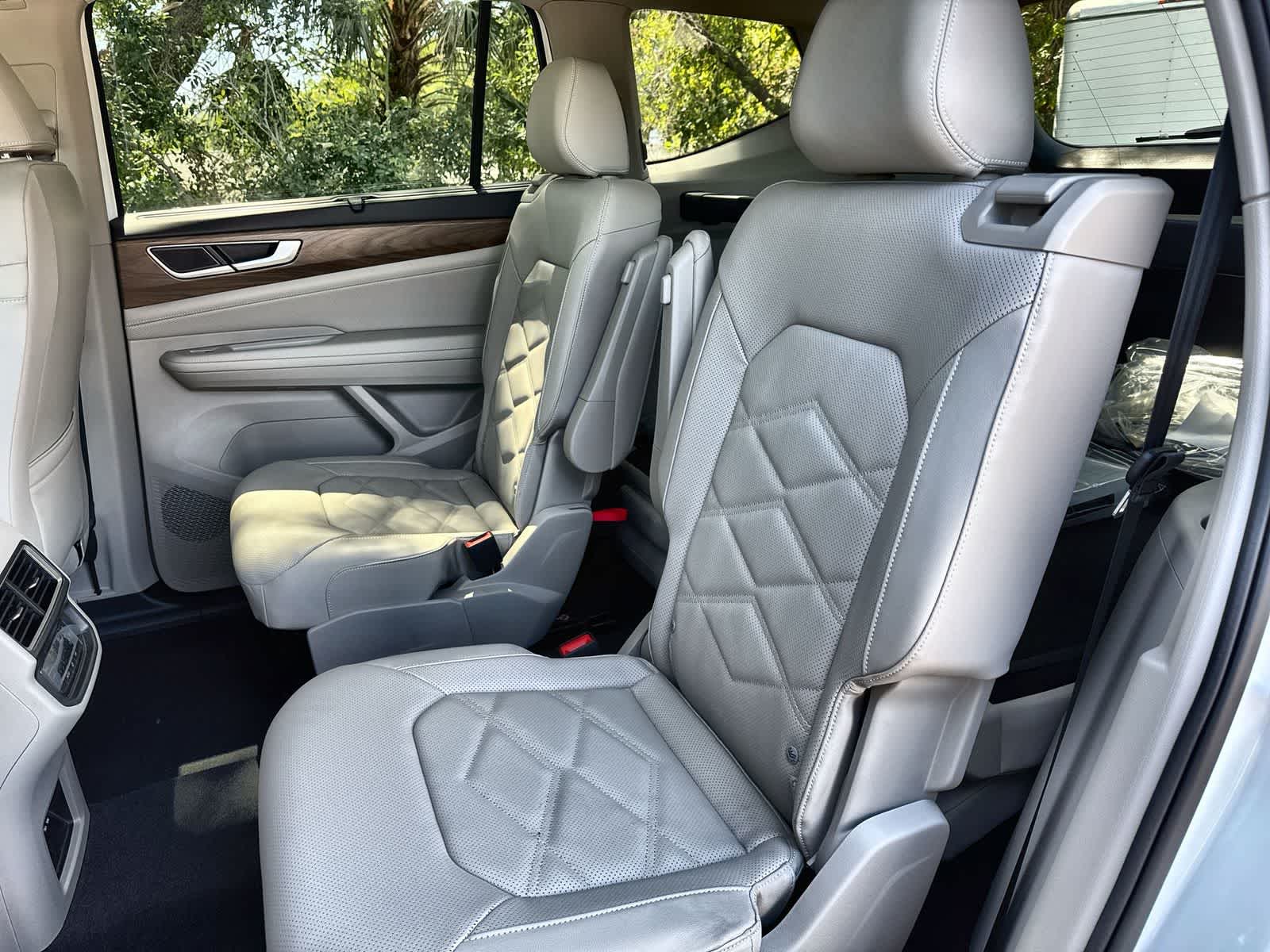 Thumbnail: 2026 Volkswagen Atlas - 17