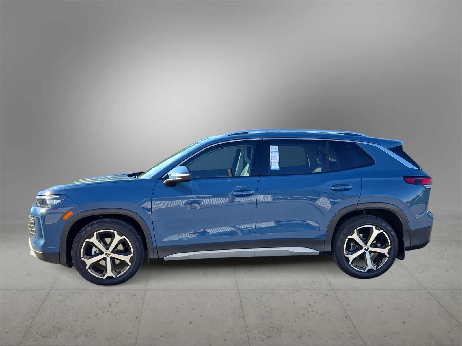 Thumbnail: 2025 Volkswagen Tiguan - 5