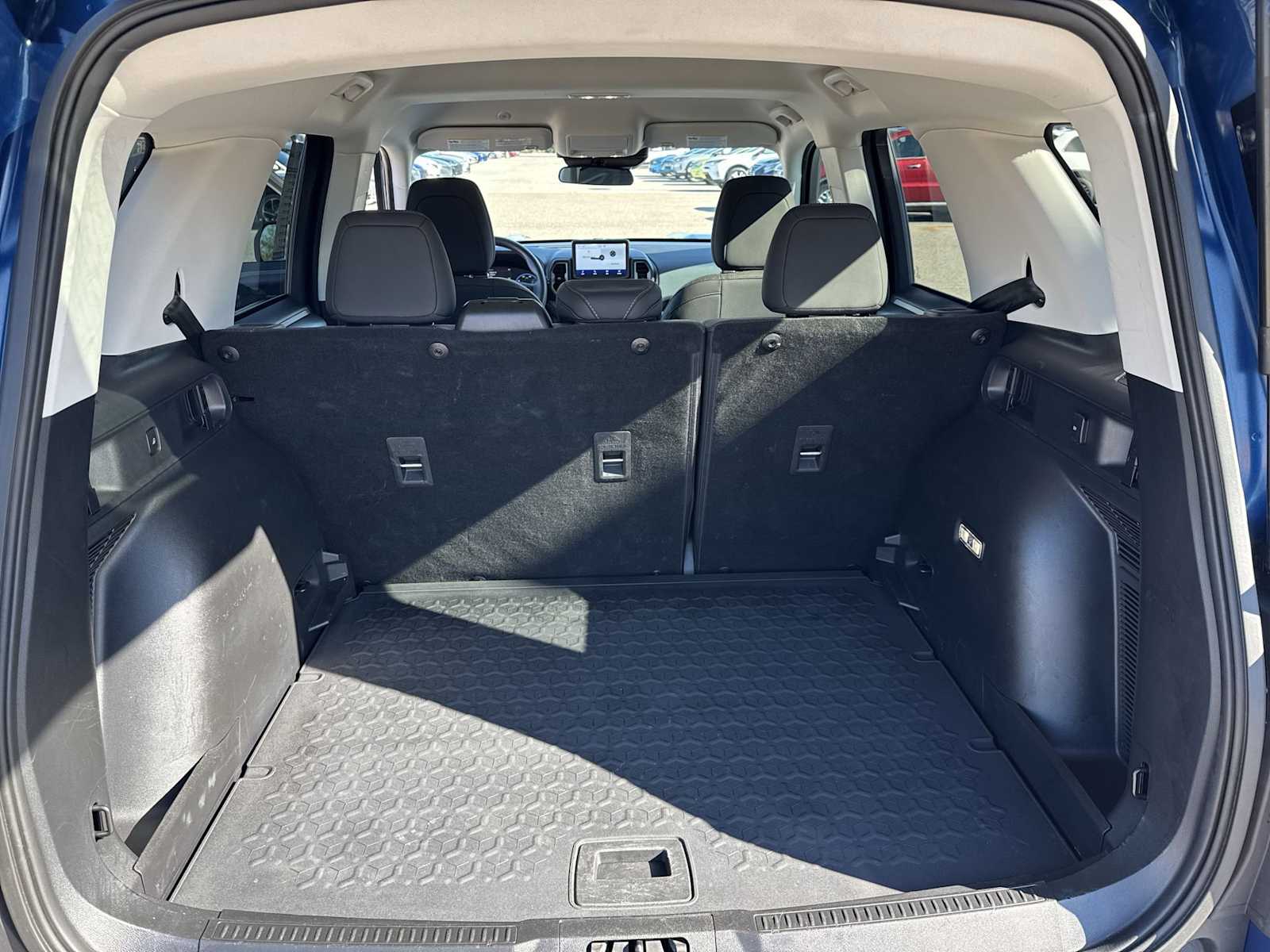 Thumbnail: 2023 Ford Bronco Sport - 27