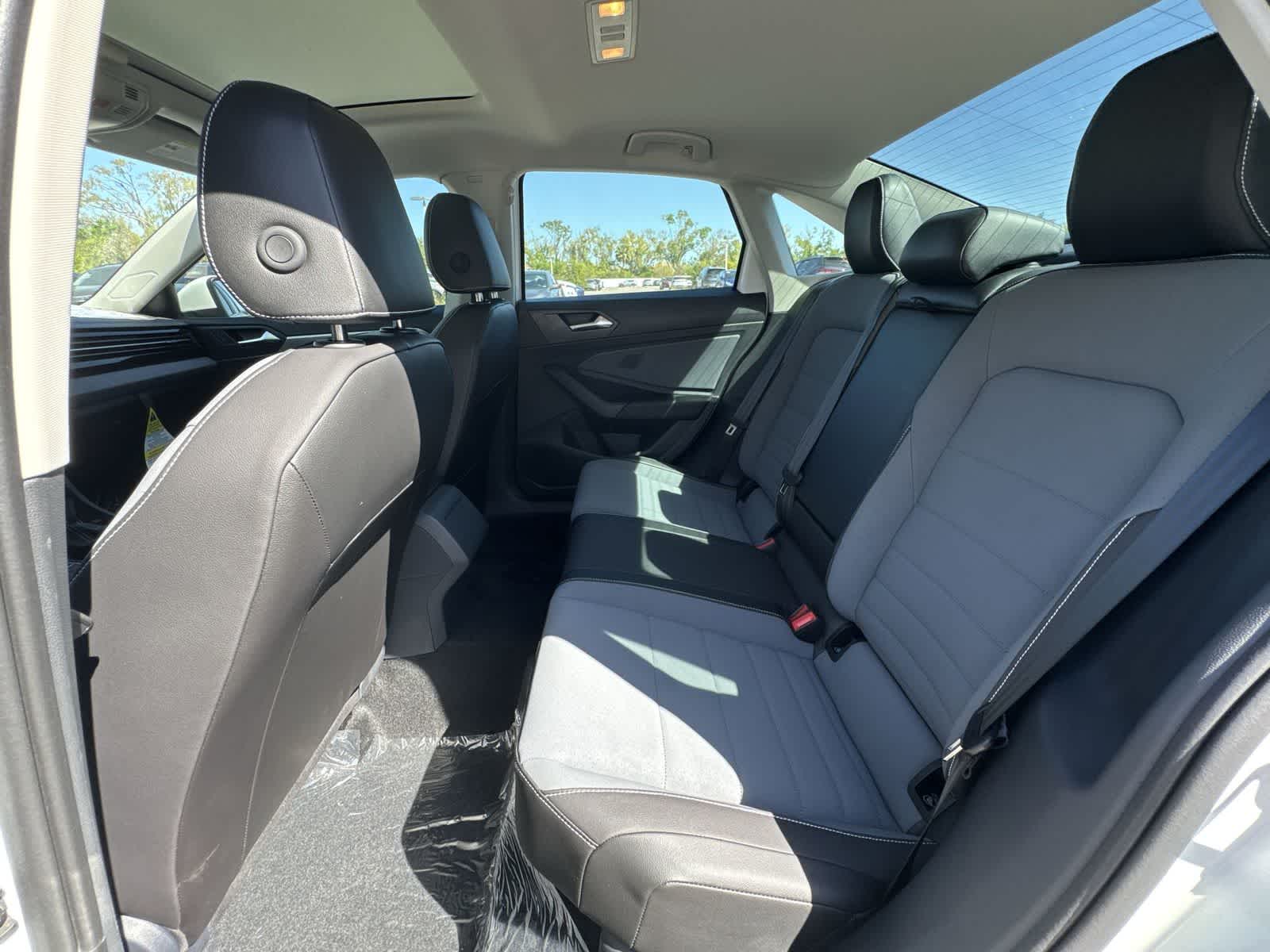 Thumbnail: 2026 Volkswagen Jetta - 19