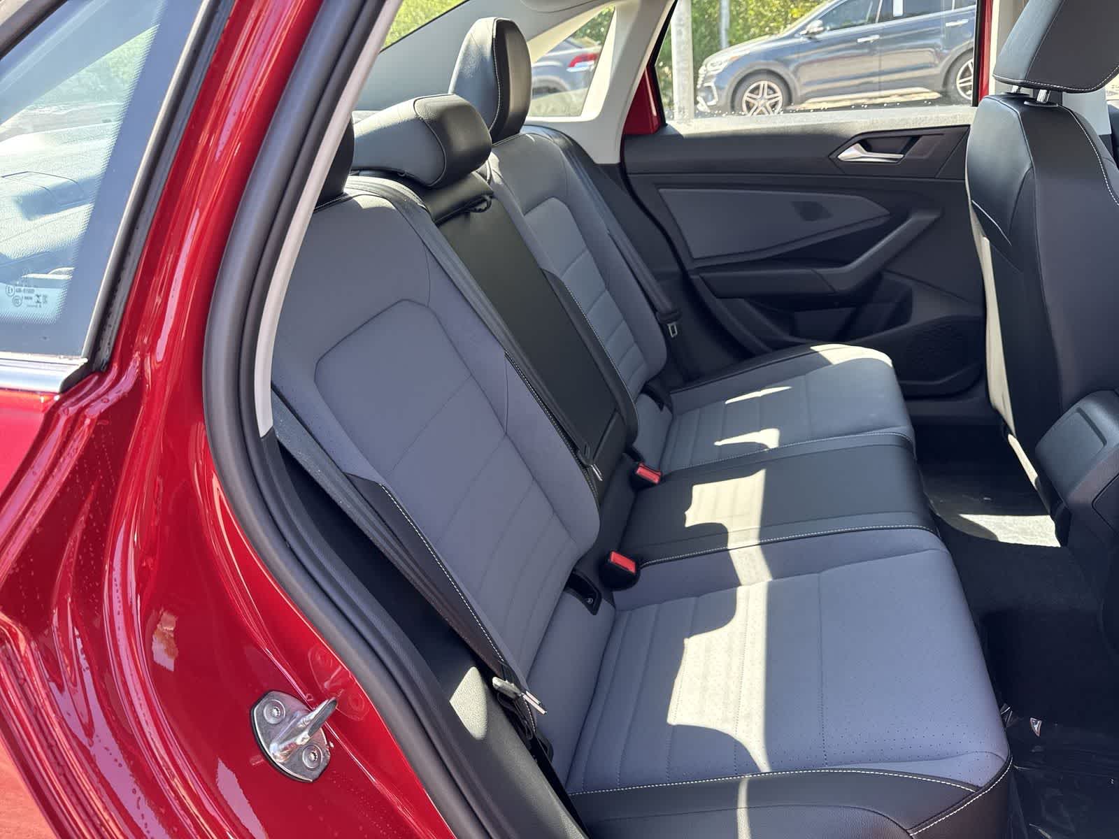 Thumbnail: 2026 Volkswagen Jetta - 19