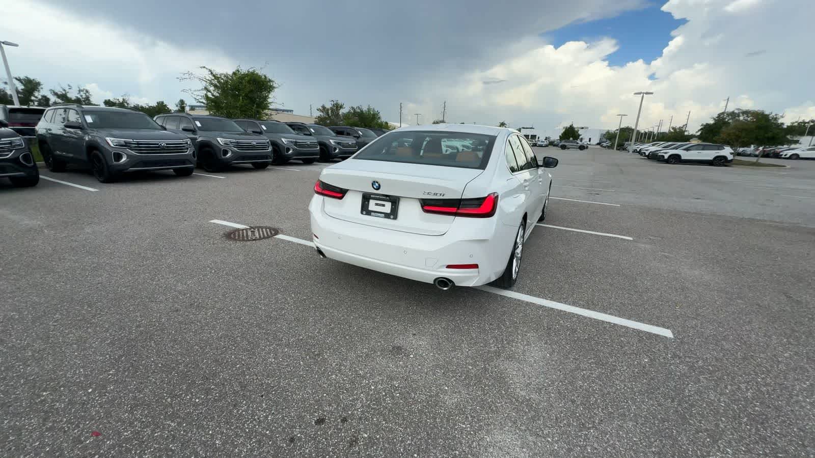 Thumbnail: 2025 BMW 3 Series - 6