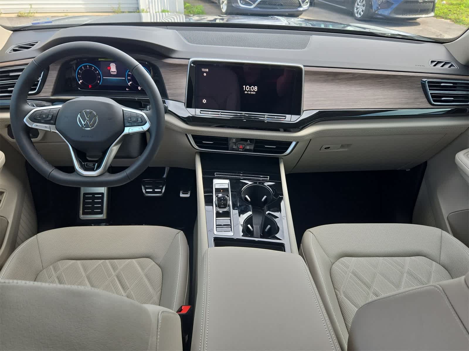 Thumbnail: 2026 Volkswagen Atlas - 16