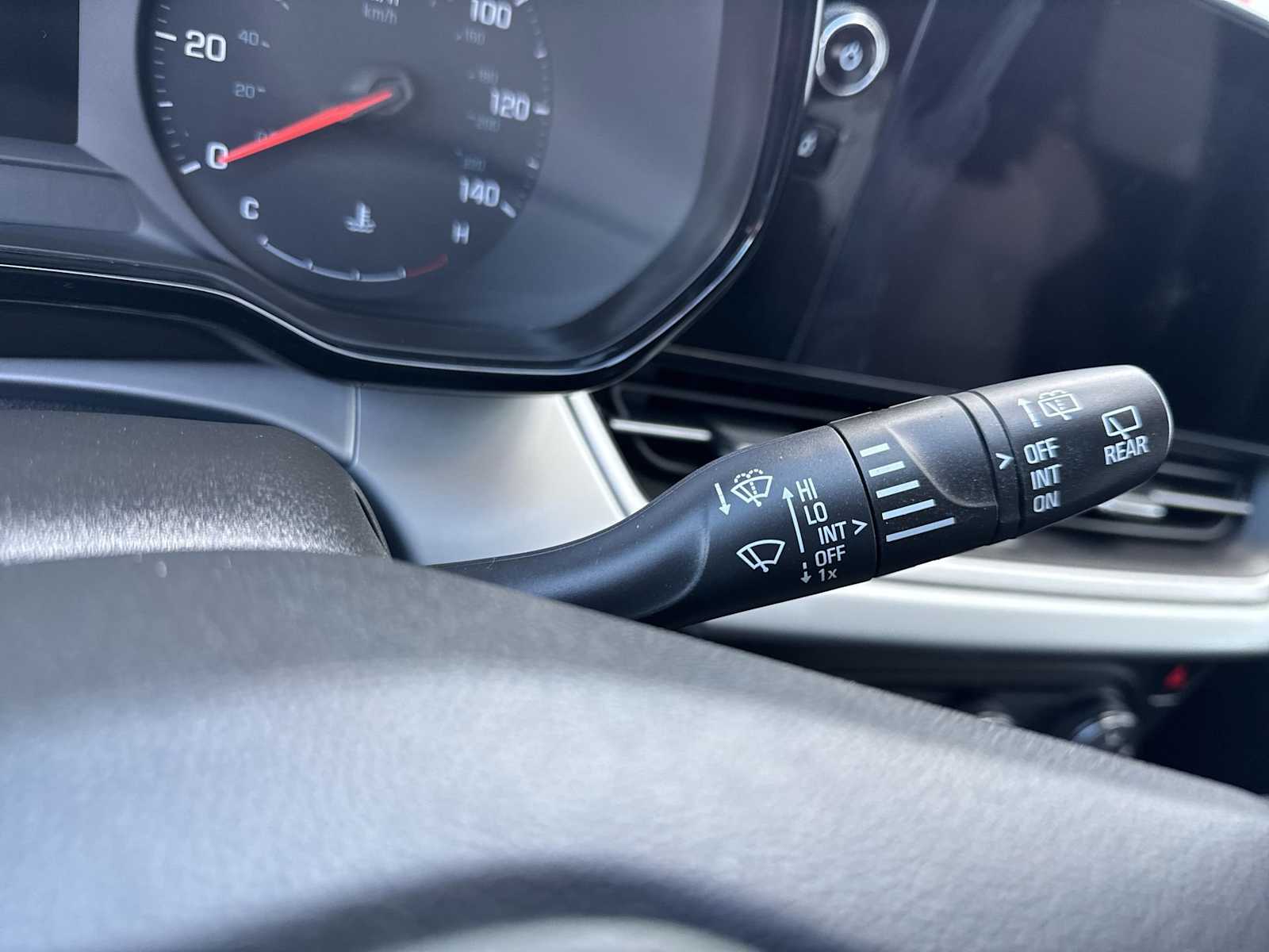 Thumbnail: 2024 Chevrolet Trax - 23