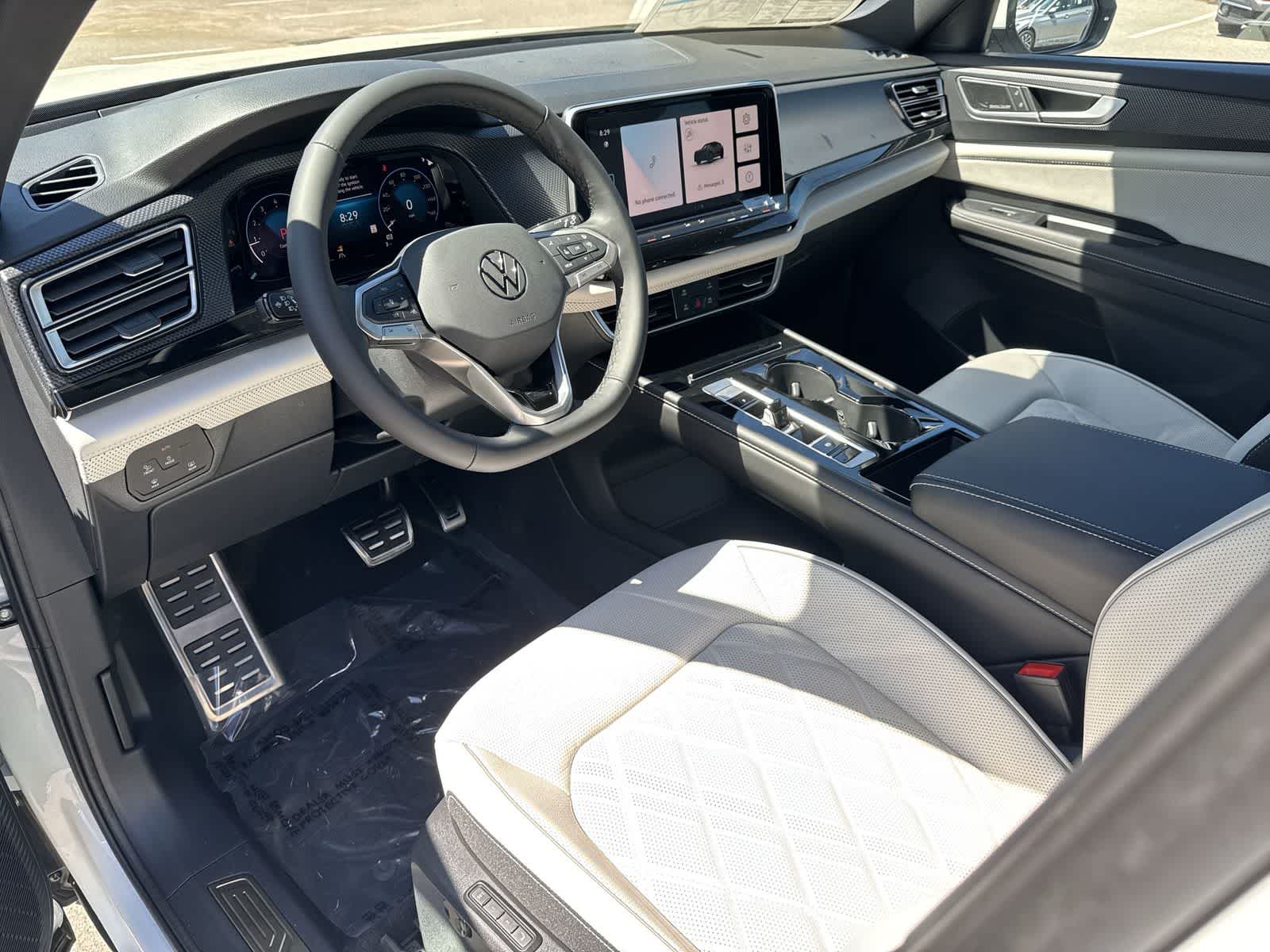 Thumbnail: 2026 Volkswagen Atlas - 2