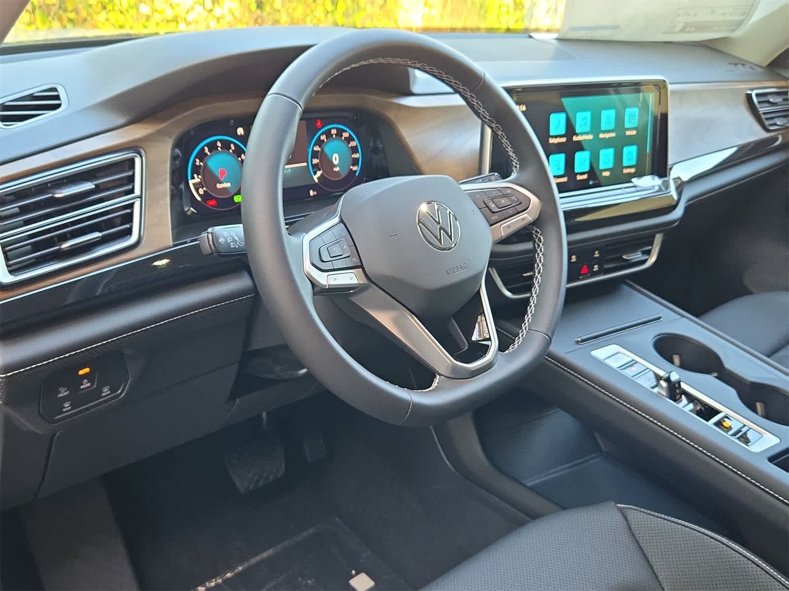 Thumbnail: 2026 Volkswagen Atlas - 10