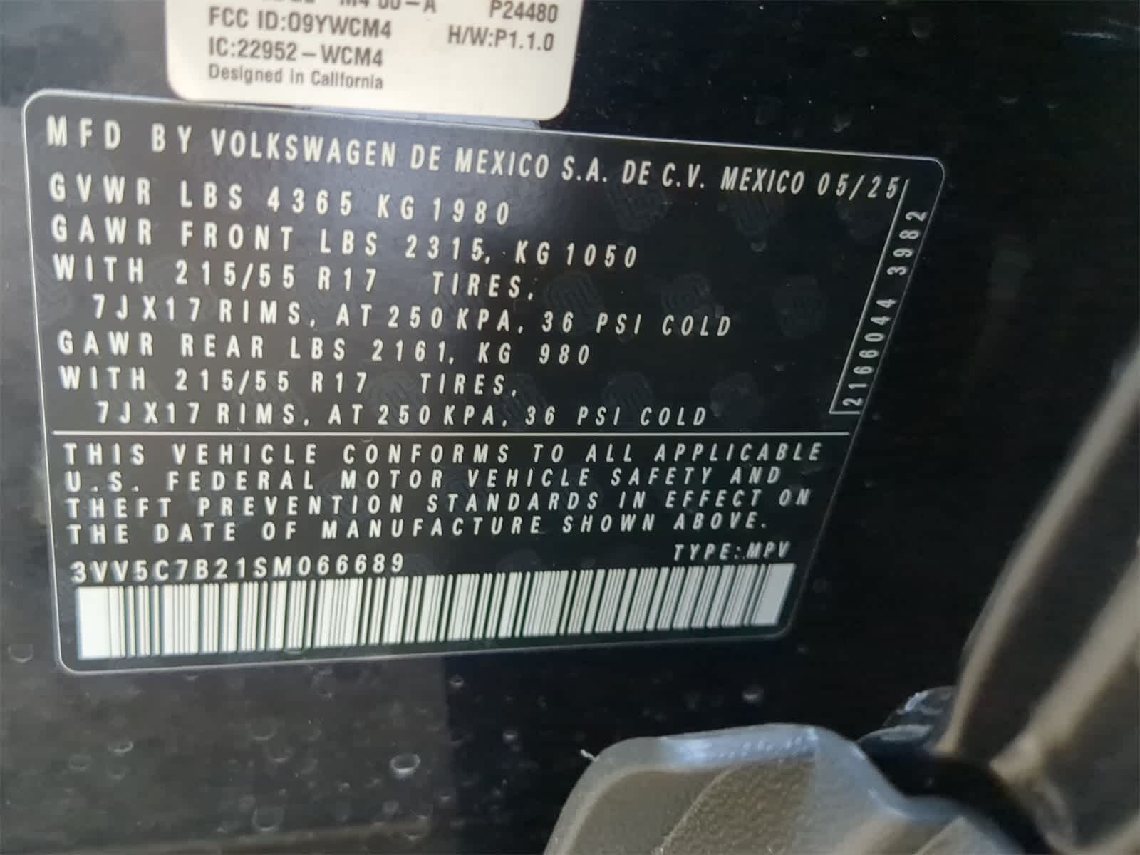 Thumbnail: 2025 Volkswagen Taos - 32