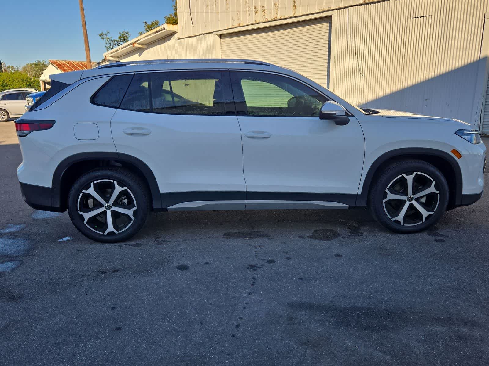 Thumbnail: 2026 Volkswagen Tiguan - 15