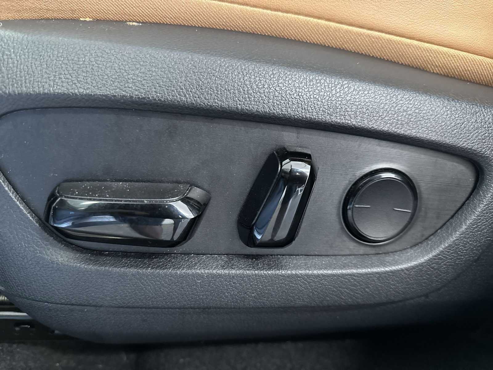 Thumbnail: 2025 Lexus NX - 17