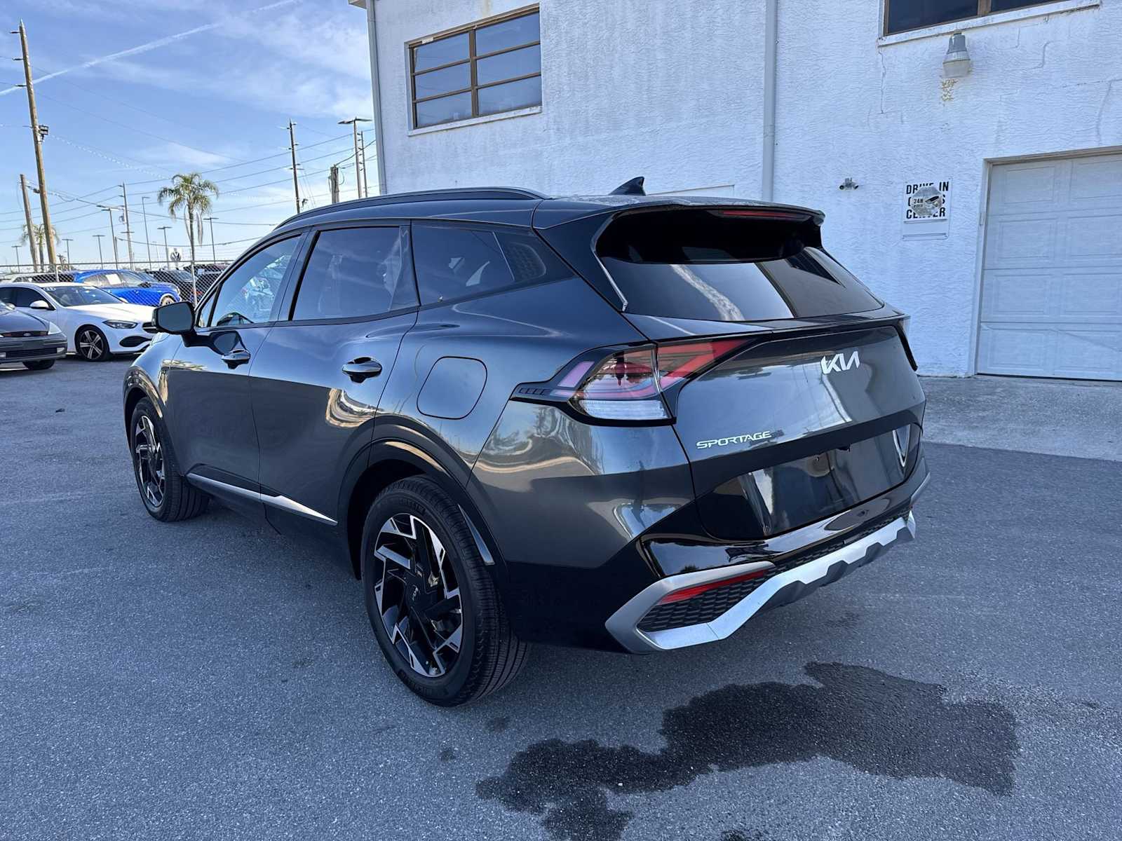 Thumbnail: 2023 Kia Sportage - 4