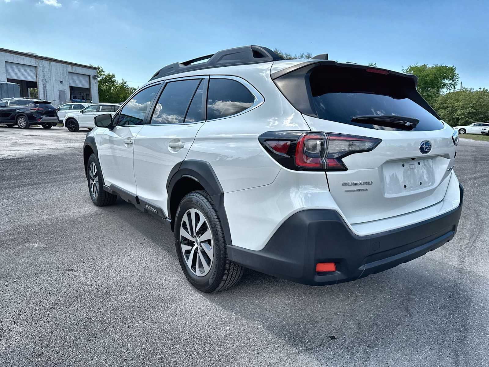 Thumbnail: 2024 Subaru Outback - 4