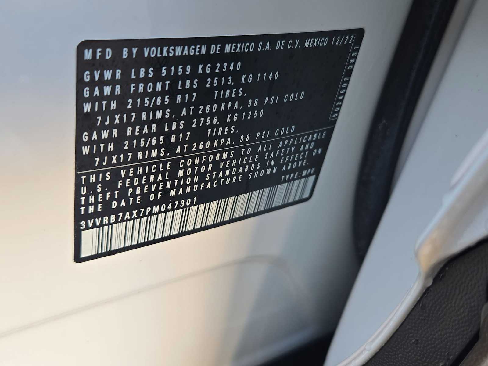 Thumbnail: 2023 Volkswagen Tiguan - 33