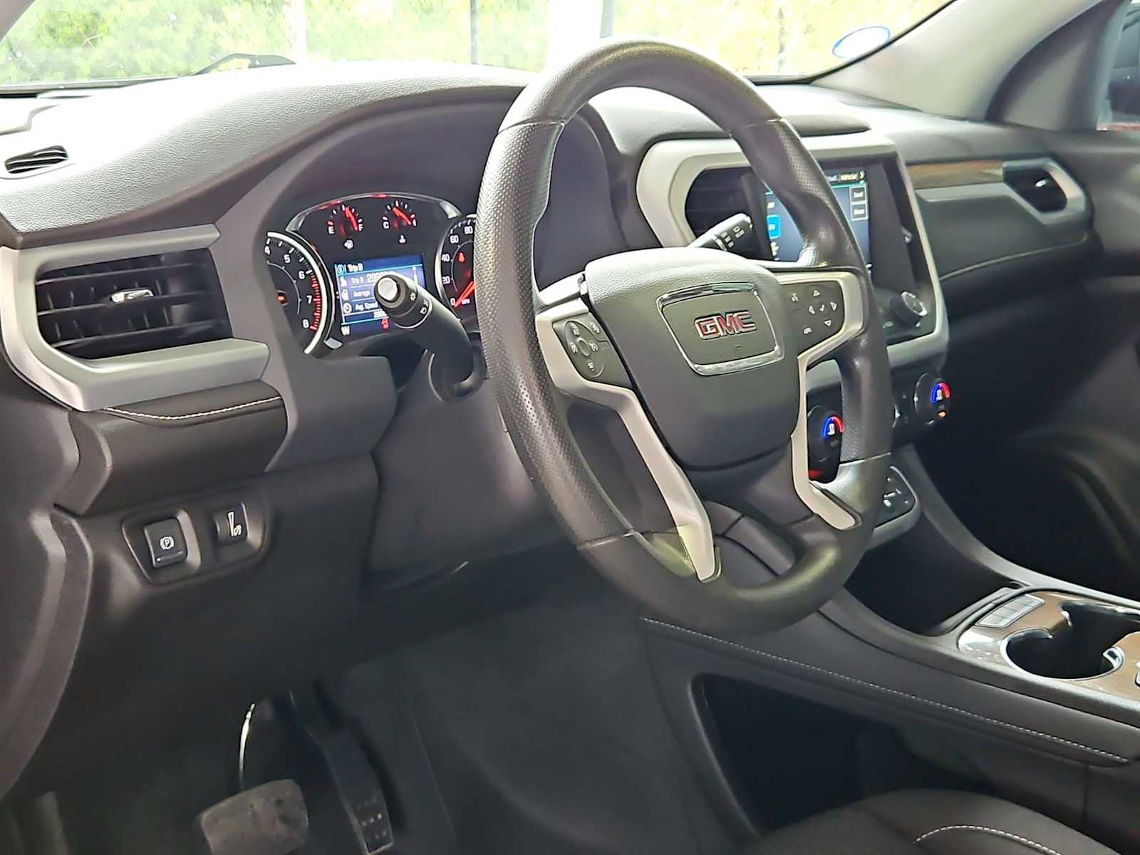 Thumbnail: 2023 GMC Acadia - 10