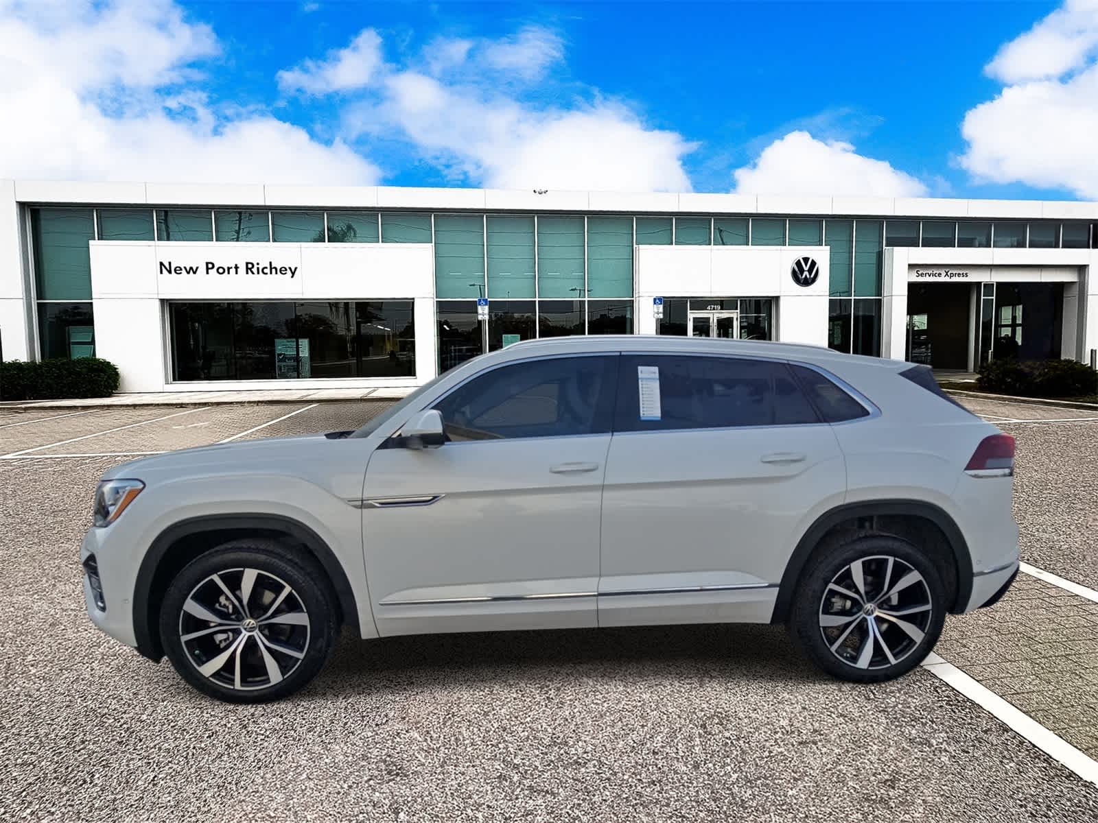 Thumbnail: 2026 Volkswagen Atlas - 5