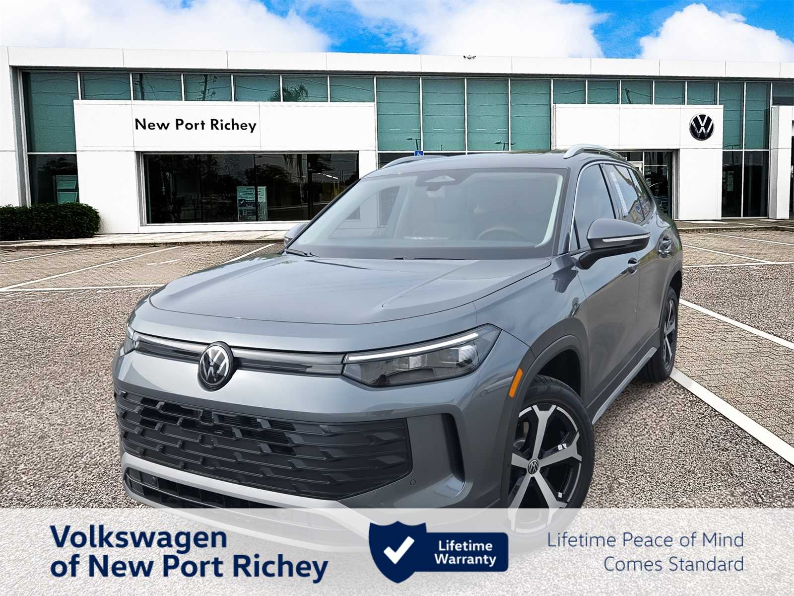 Thumbnail: 2025 Volkswagen Tiguan - 1