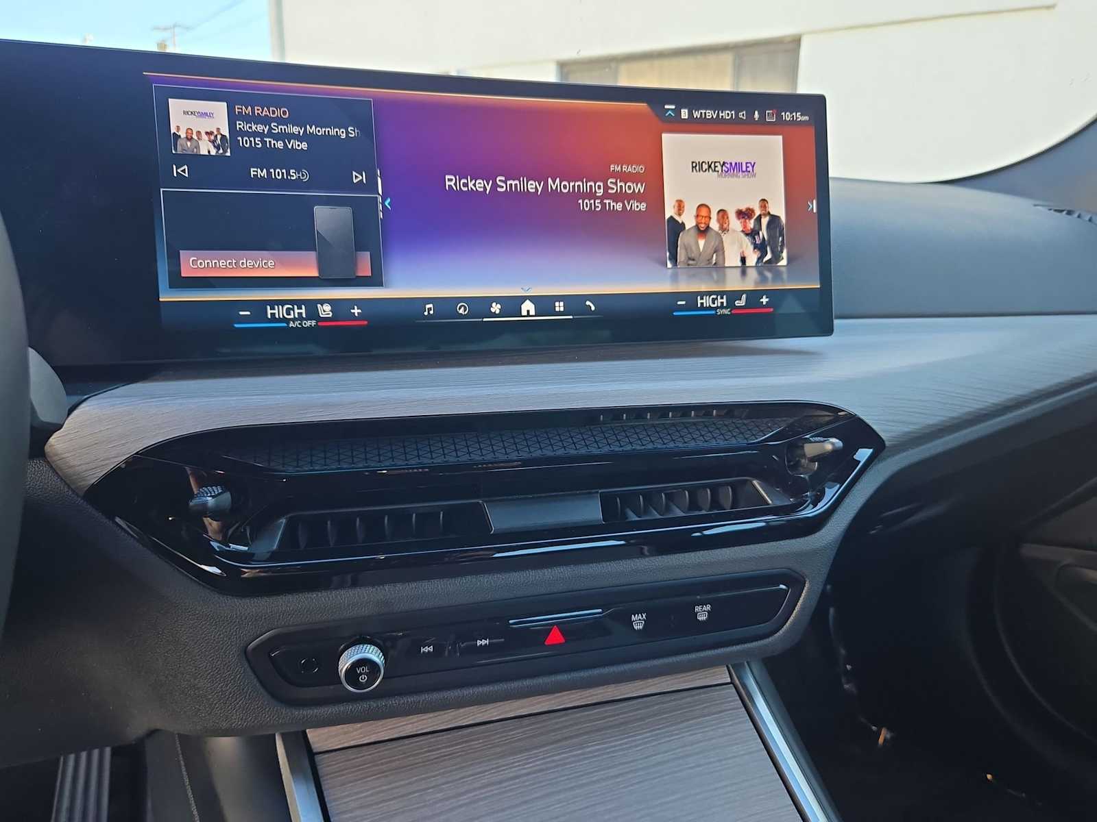 Thumbnail: 2025 BMW 4 Series - 25