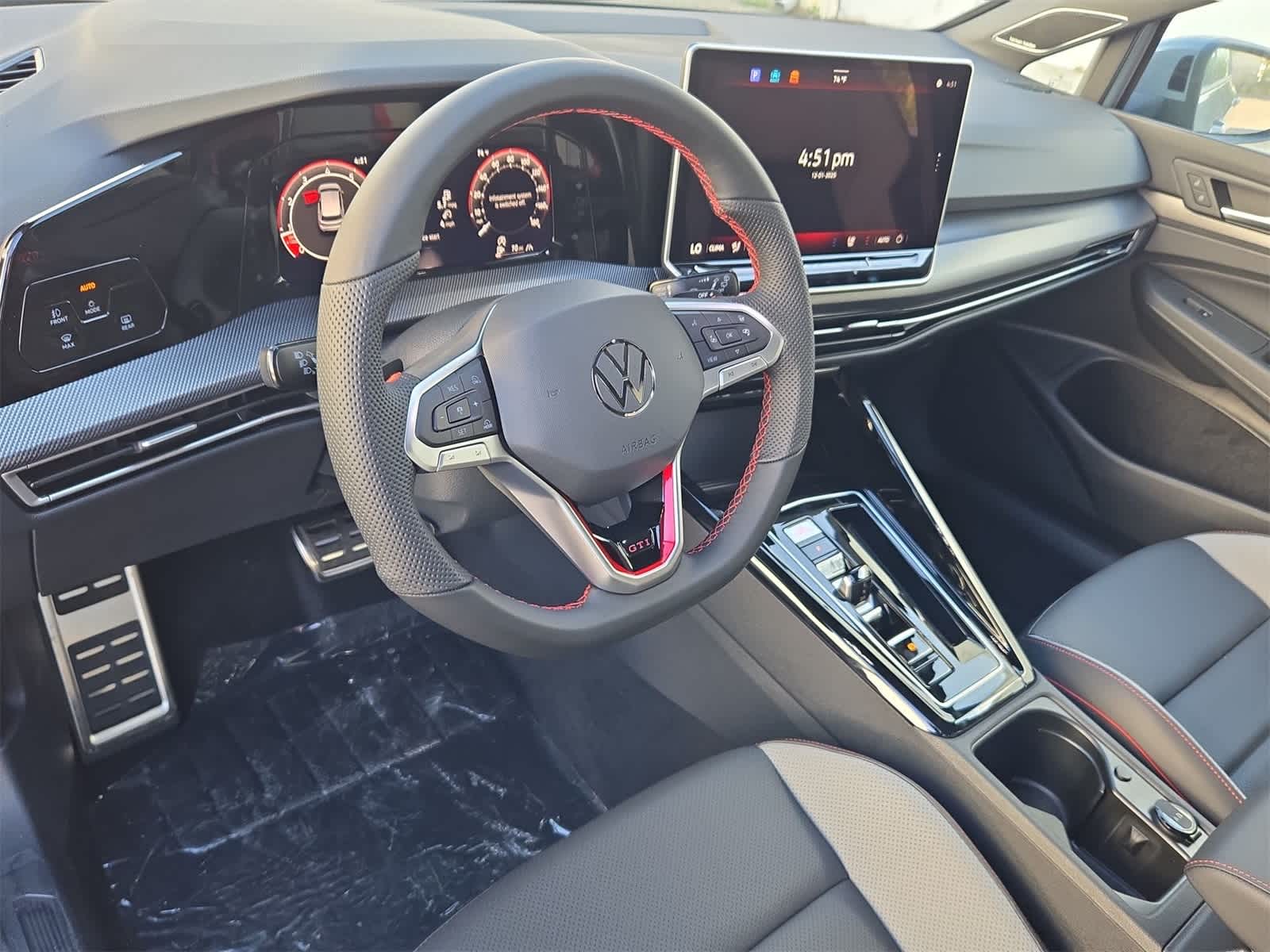 Thumbnail: 2026 Volkswagen Golf - 10