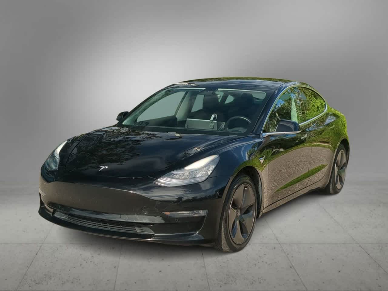 Thumbnail: 2019 Tesla Model 3 - 4