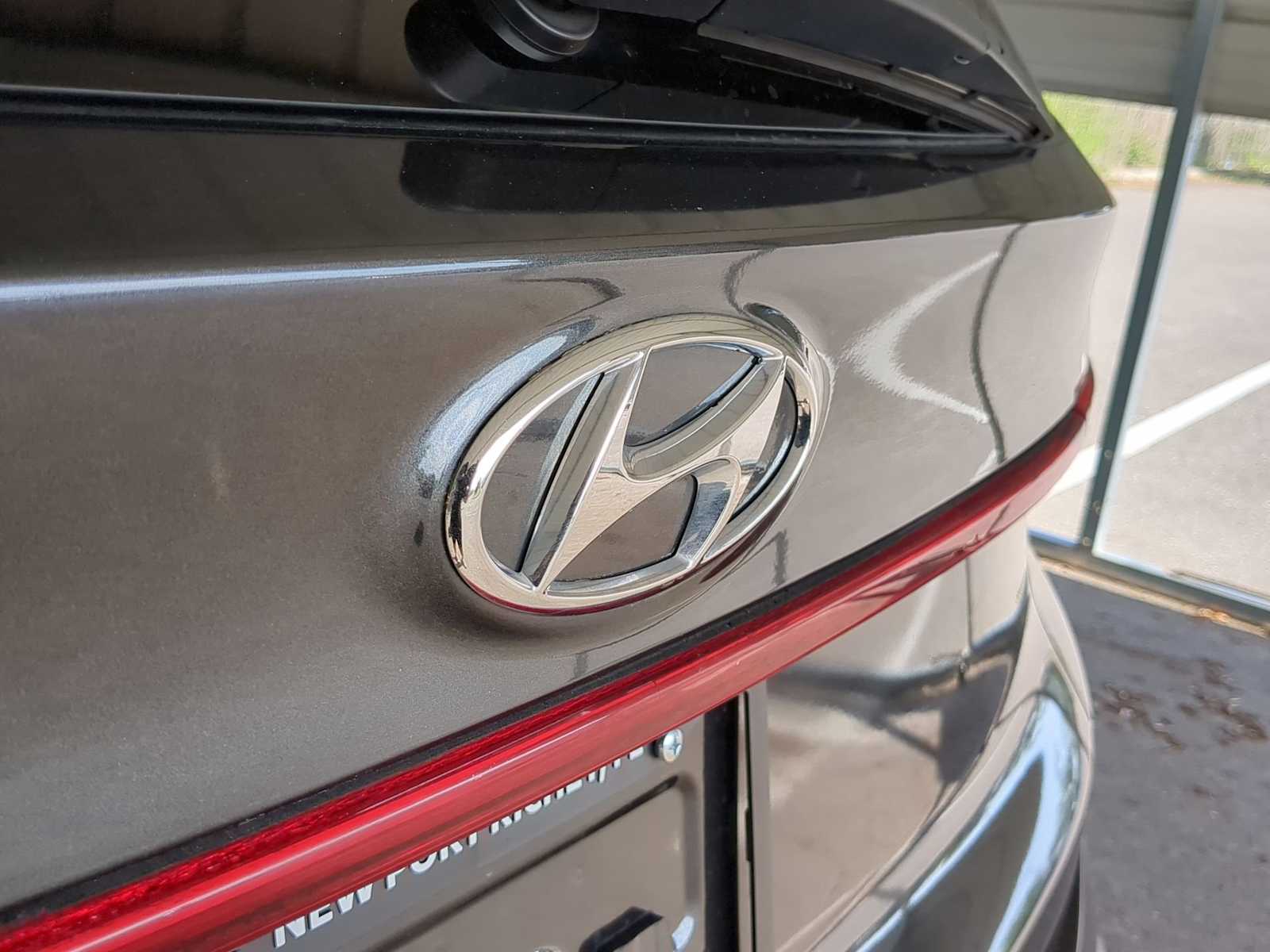 Thumbnail: 2021 Hyundai Santa Fe - 12