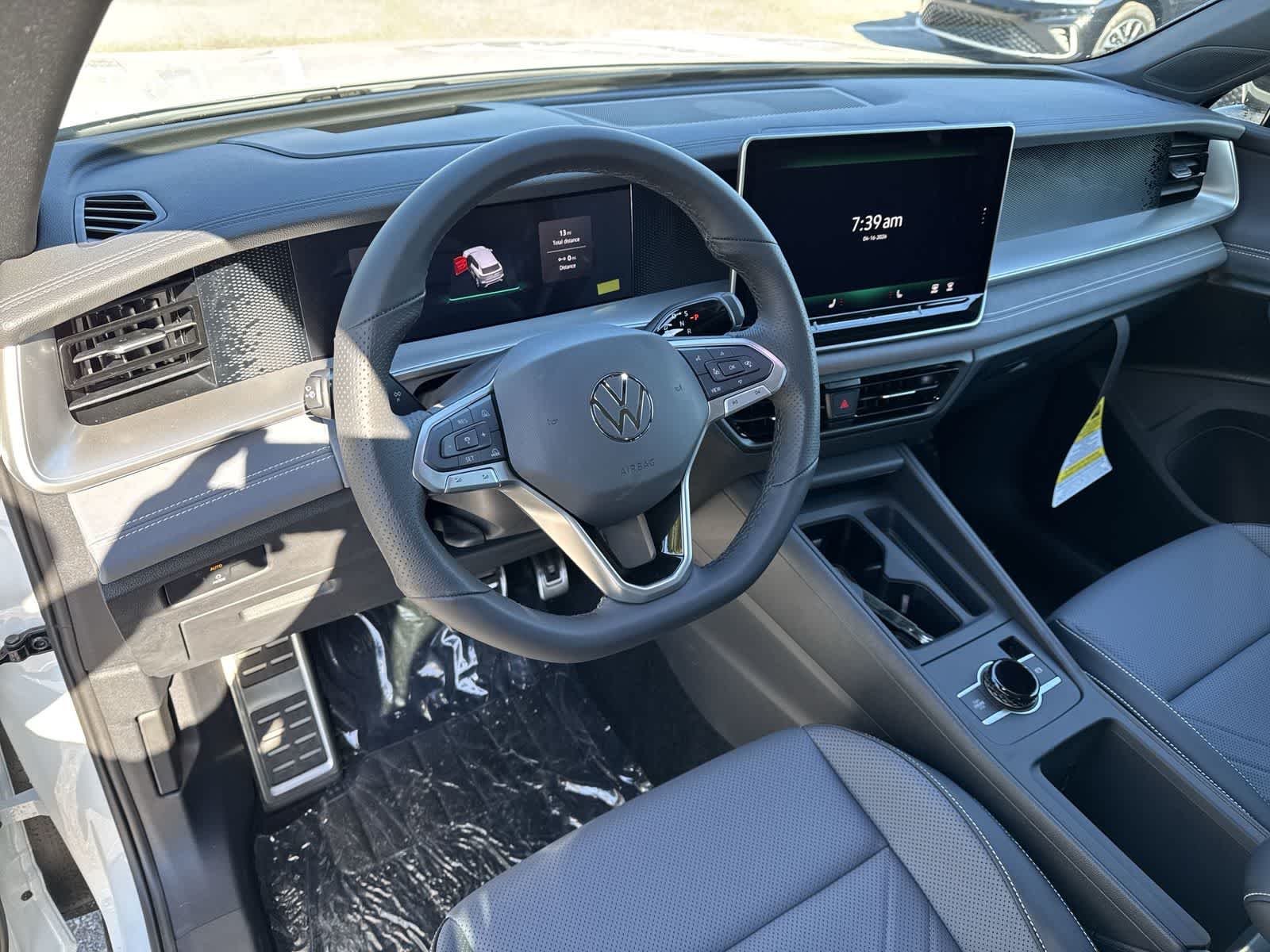 Thumbnail: 2026 Volkswagen Tiguan - 2