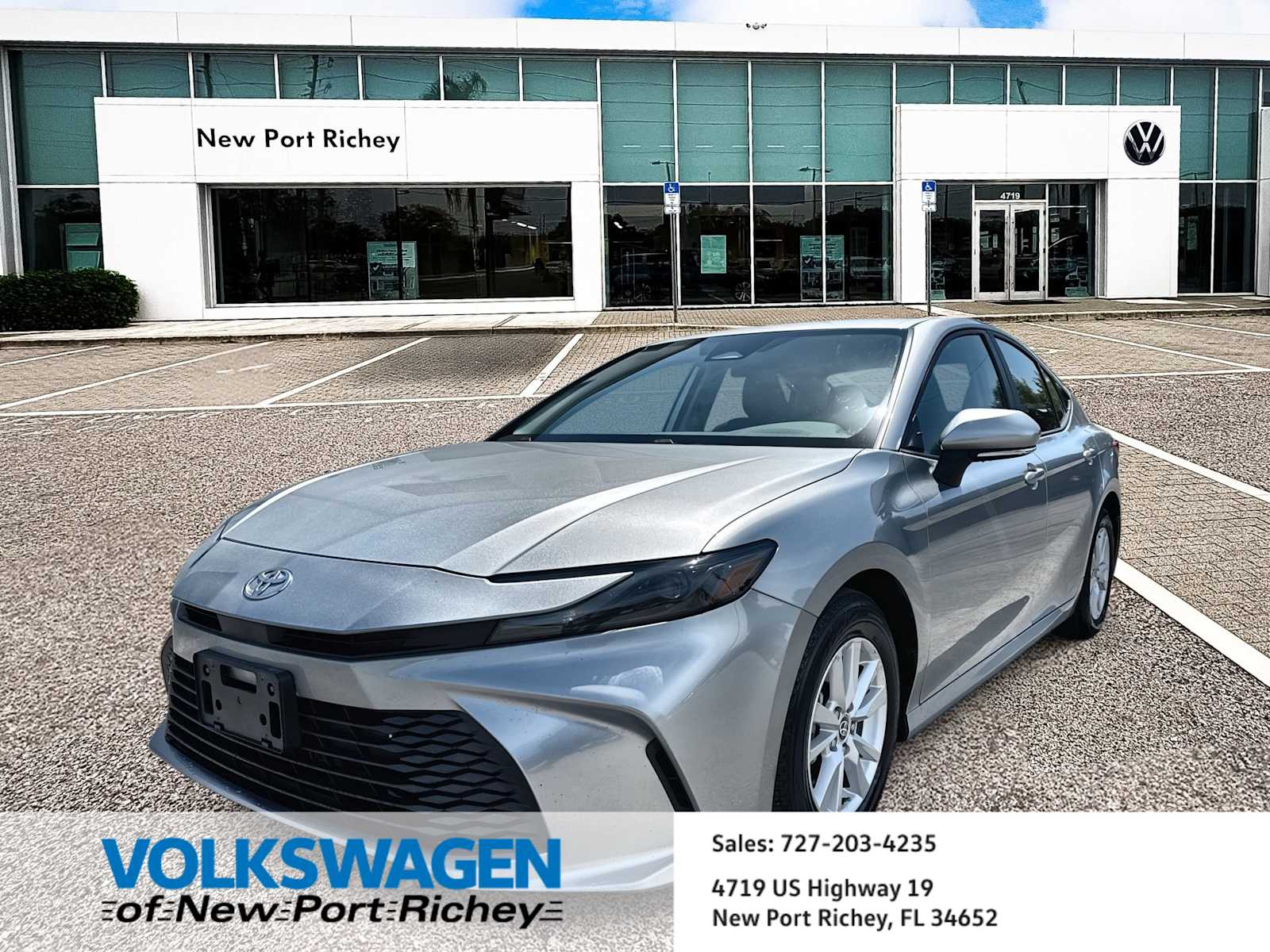 Thumbnail: 2025 Toyota Camry - 1