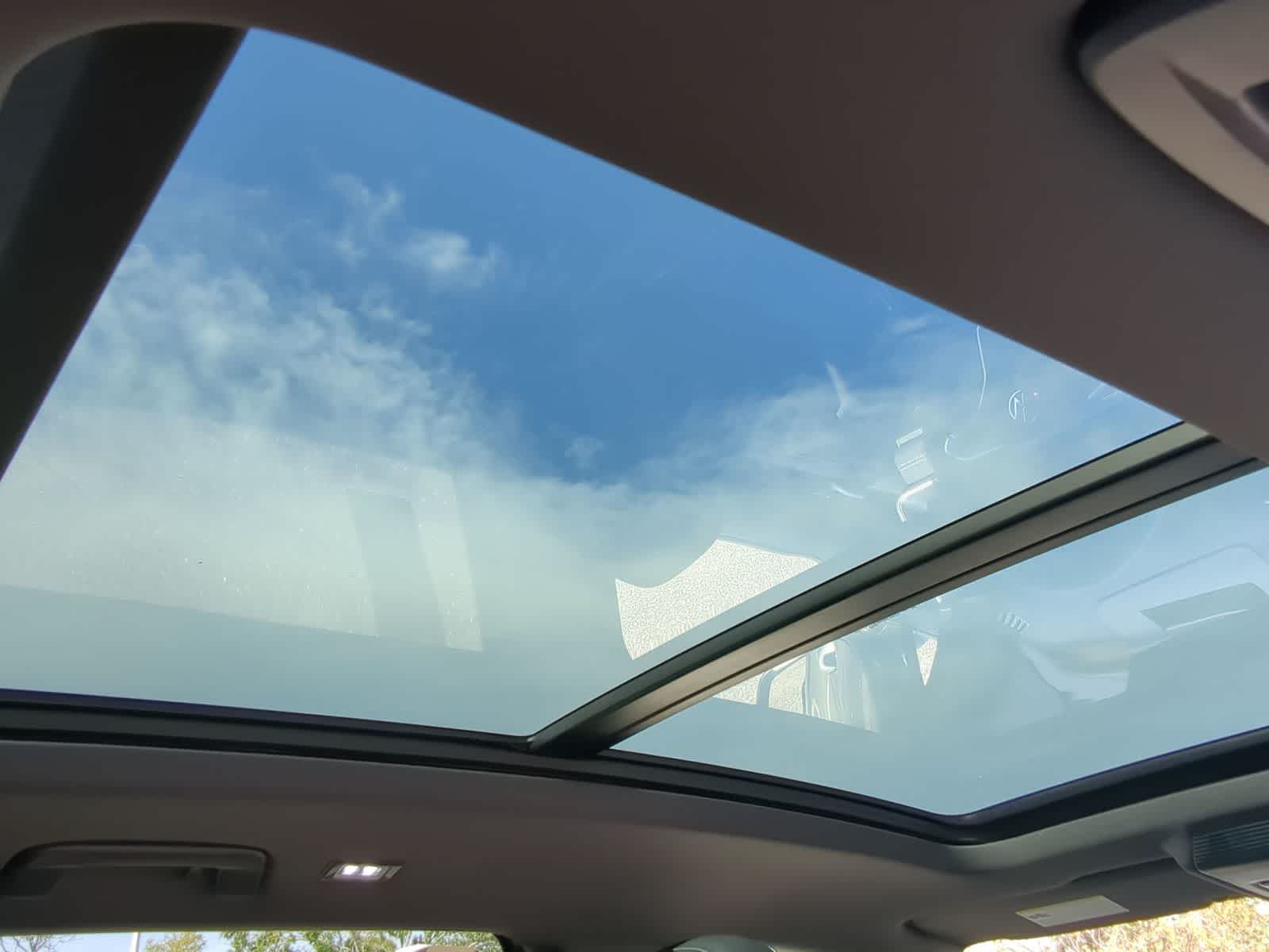 Thumbnail: 2026 Volkswagen Tiguan - 23