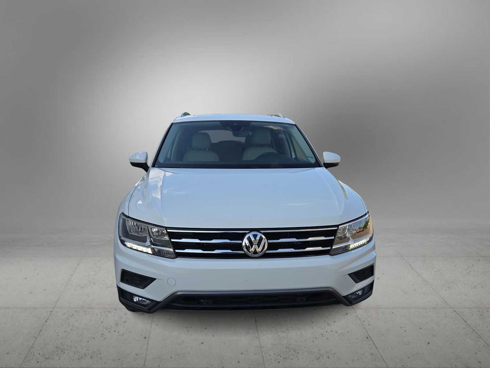 Thumbnail: 2021 Volkswagen Tiguan - 3