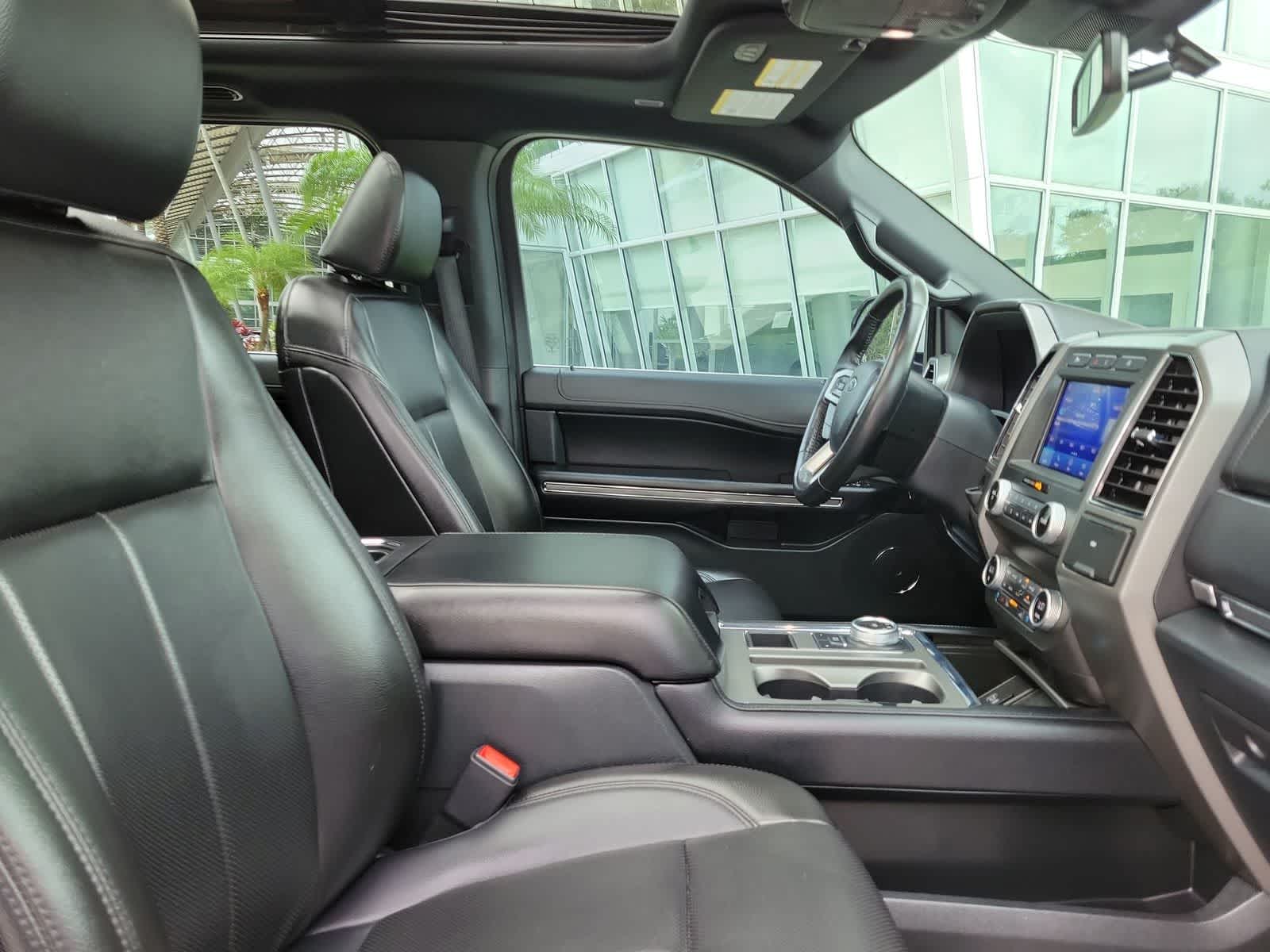 Thumbnail: 2021 Ford Expedition - 22