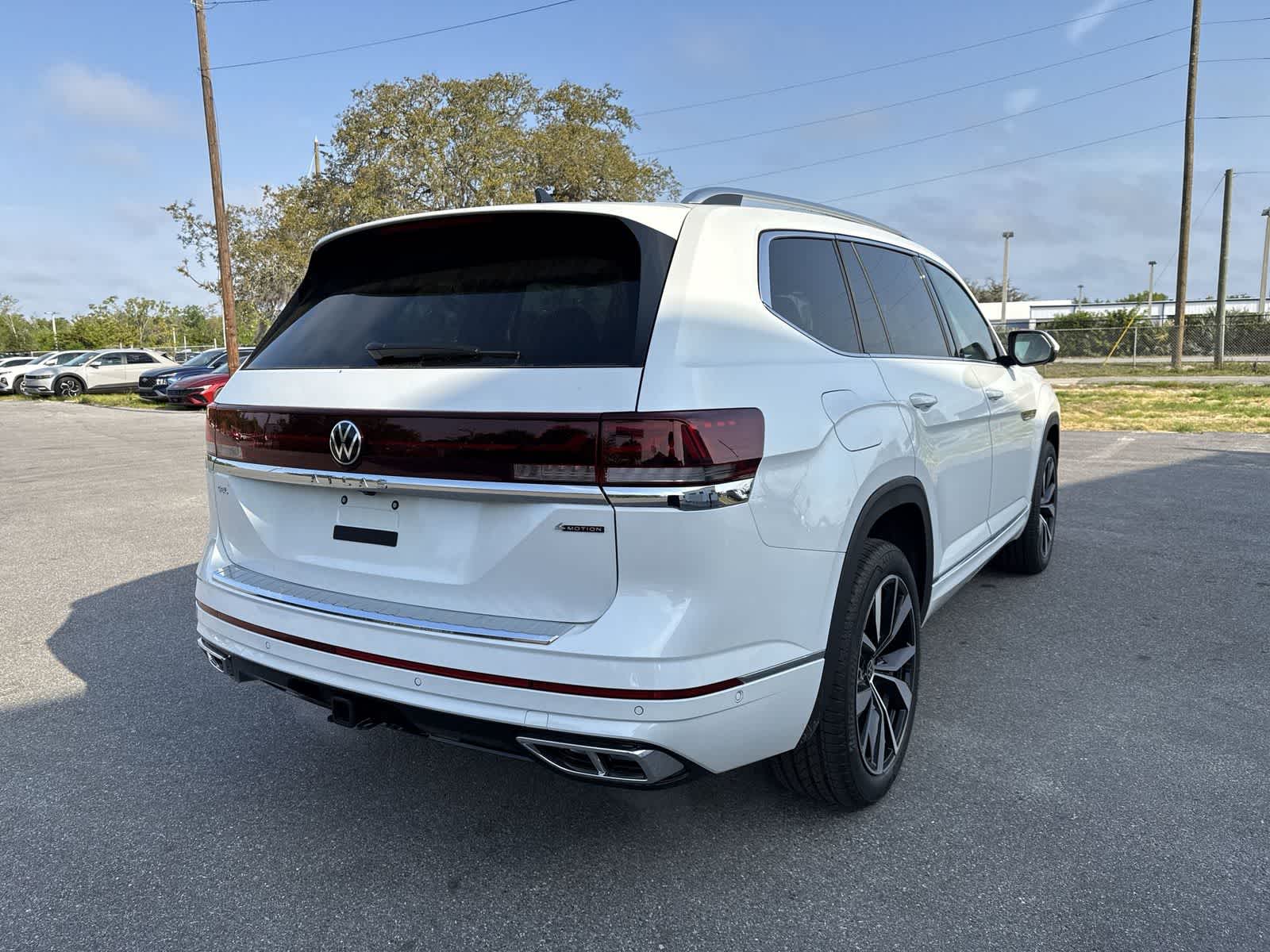 Thumbnail: 2026 Volkswagen Atlas - 6