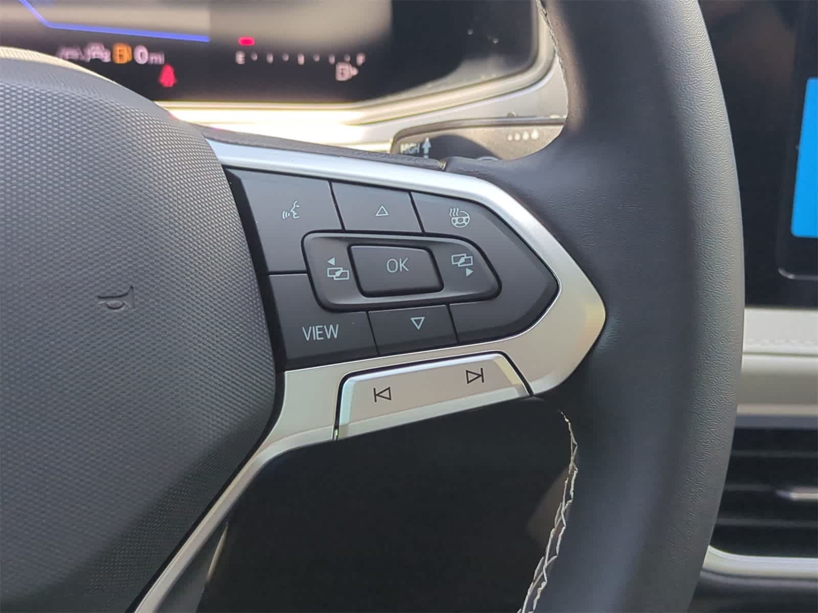 Thumbnail: 2025 Volkswagen Taos - 27