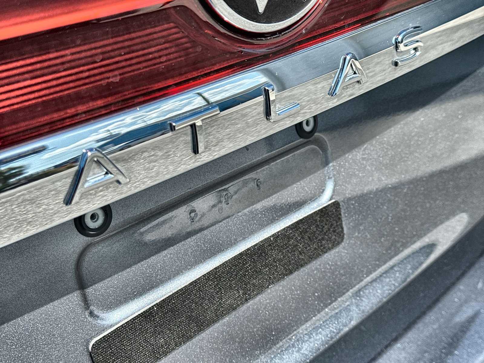 Thumbnail: 2025 Volkswagen Atlas - 10