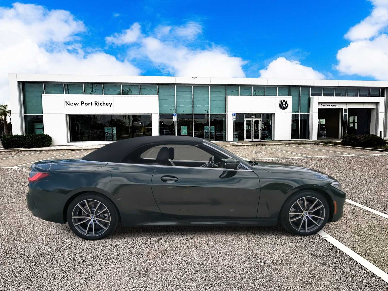 Thumbnail: 2024 BMW 4 Series - 9