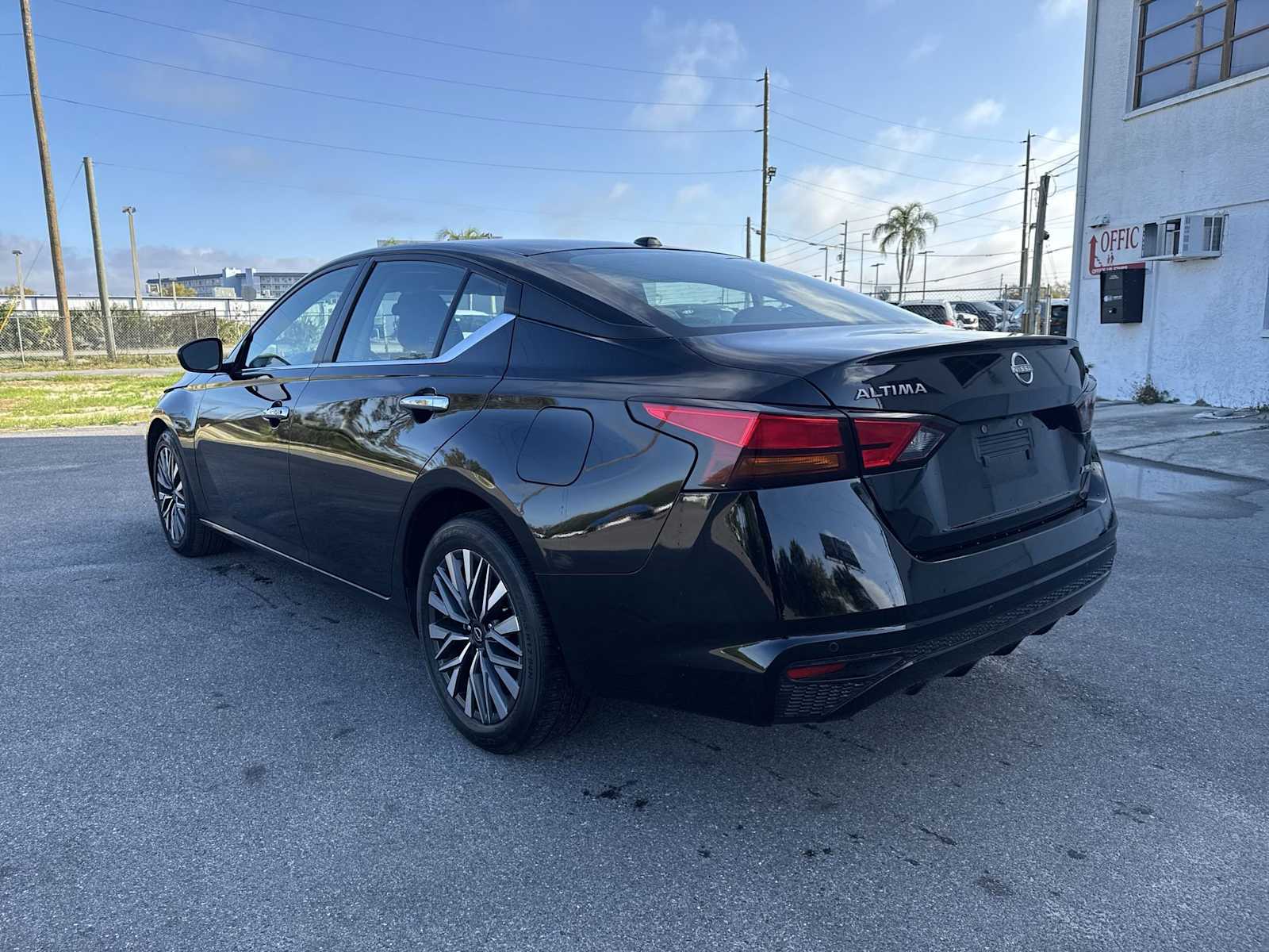 Thumbnail: 2024 Nissan Altima - 4