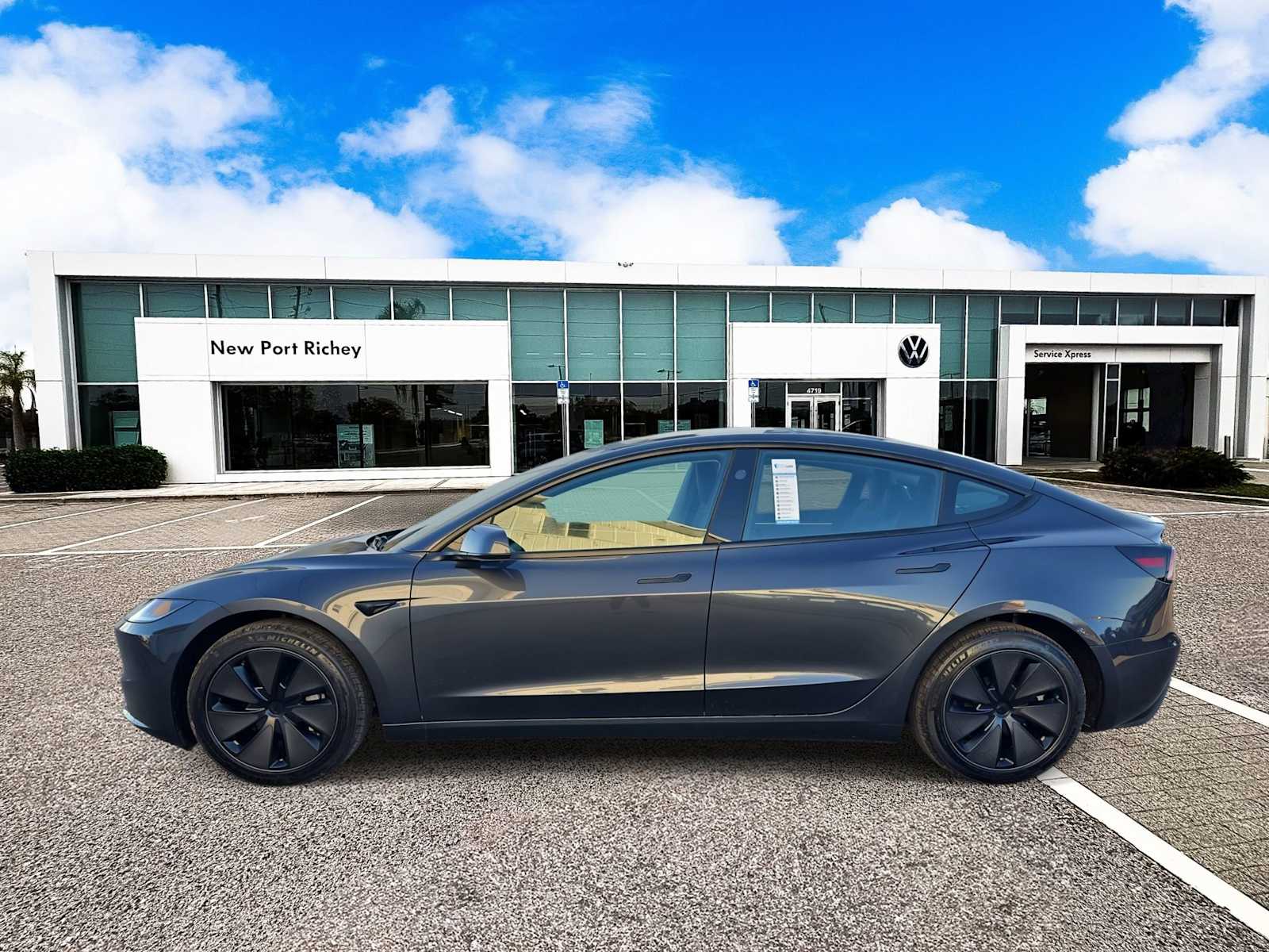 Thumbnail: 2025 Tesla Model 3 - 5